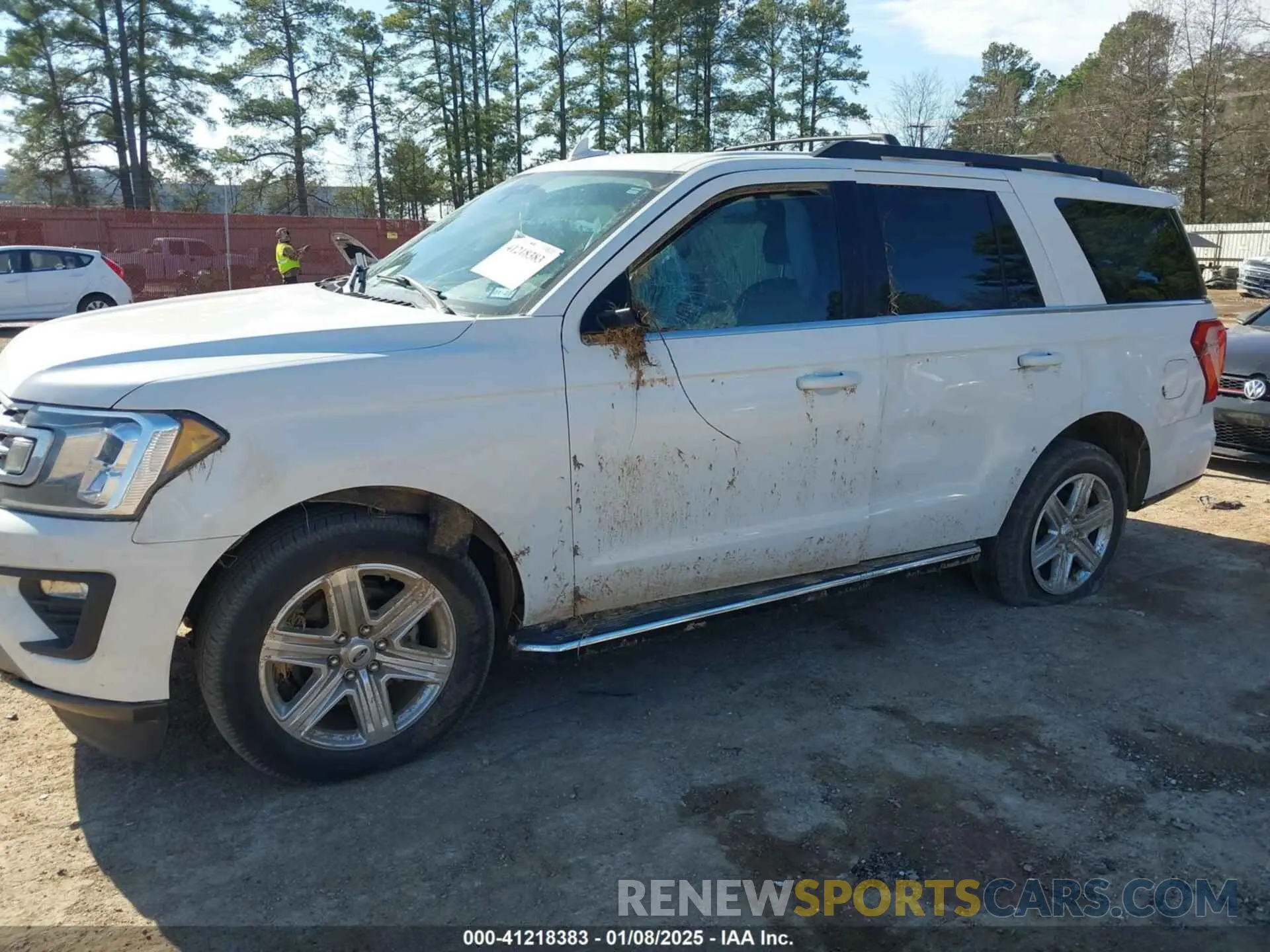 6 Photograph of a damaged car 1FMJU1HT6LEA24349 FORD EXPEDITION 2020