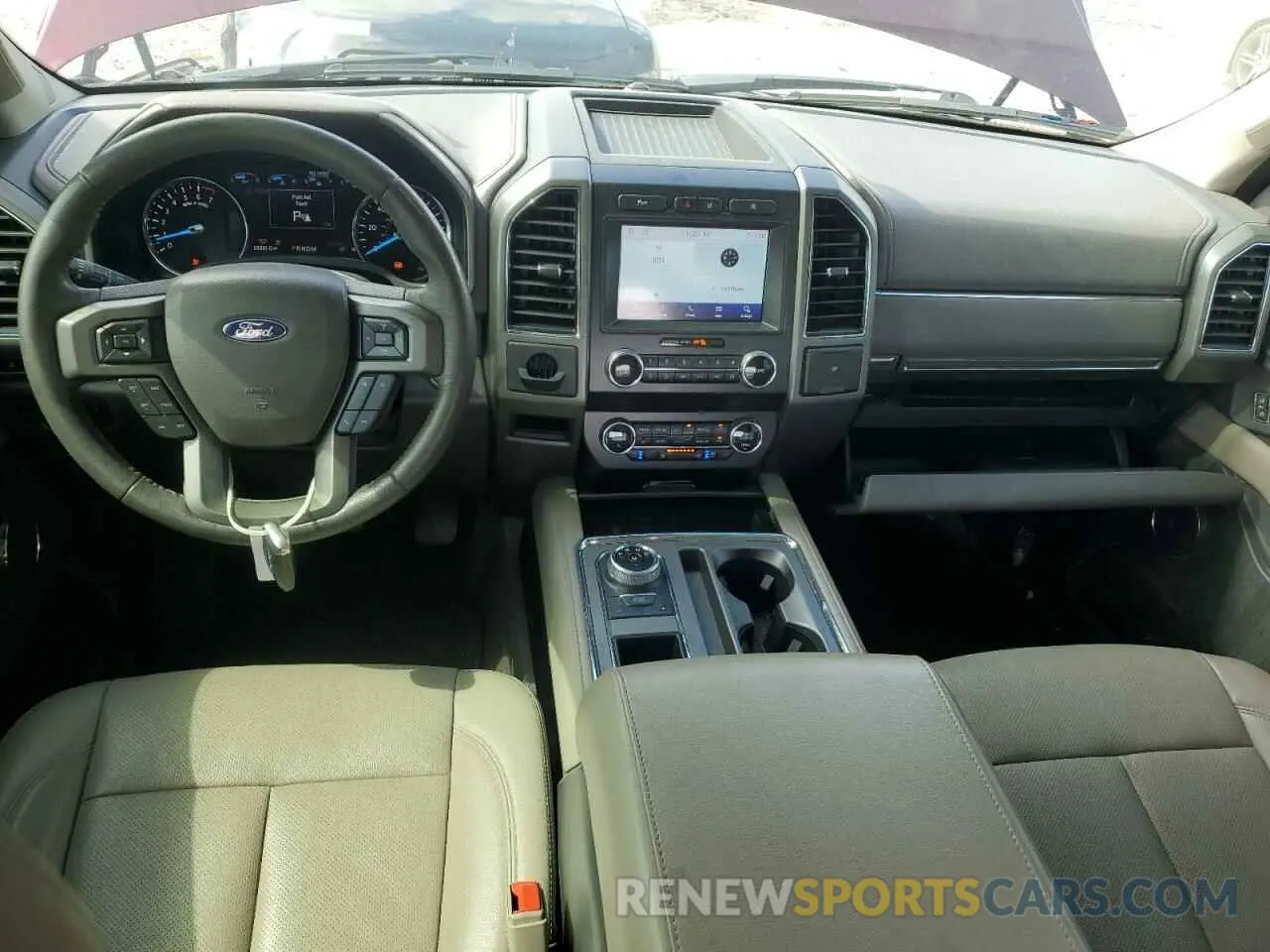 8 Photograph of a damaged car 1FMJU1HT6LEA25856 FORD EXPEDITION 2020