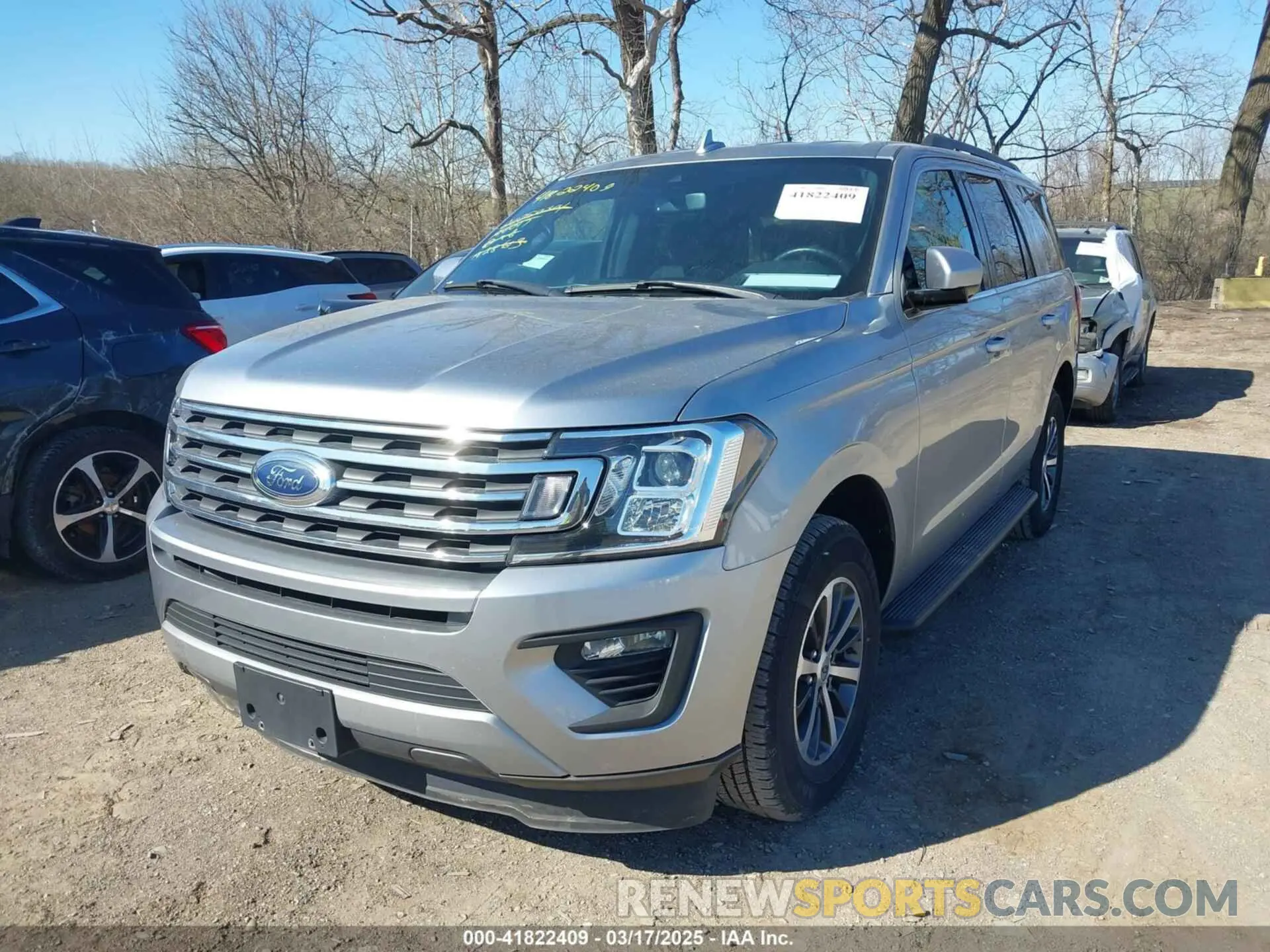2 Photograph of a damaged car 1FMJU1HT6LEA28613 FORD EXPEDITION 2020