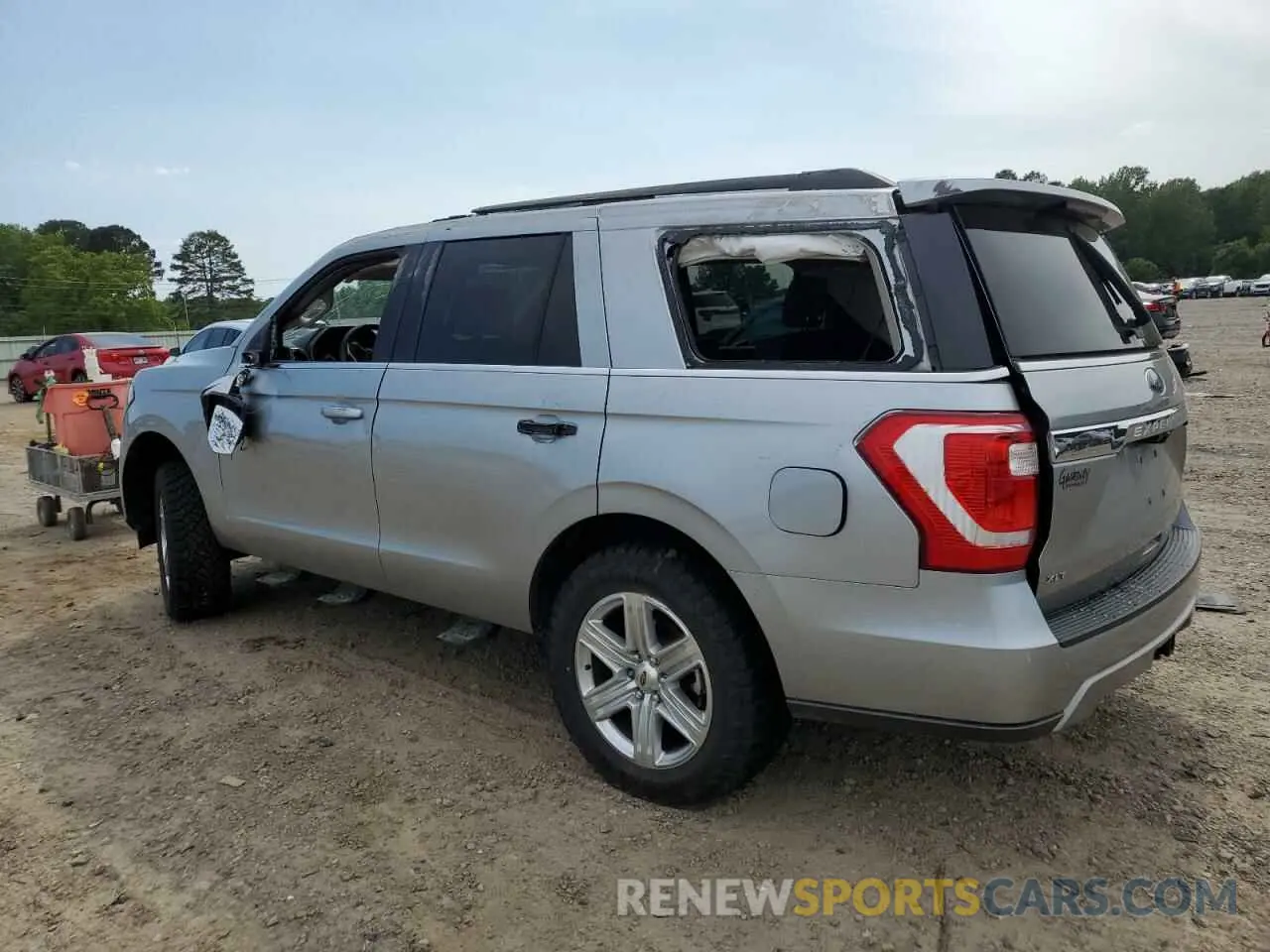 2 Photograph of a damaged car 1FMJU1HT8LEA91230 FORD EXPEDITION 2020