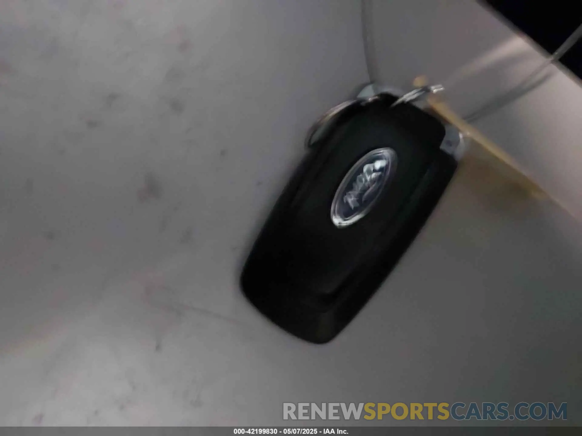 11 Photograph of a damaged car 1FMJU1HTXLEA13726 FORD EXPEDITION 2020