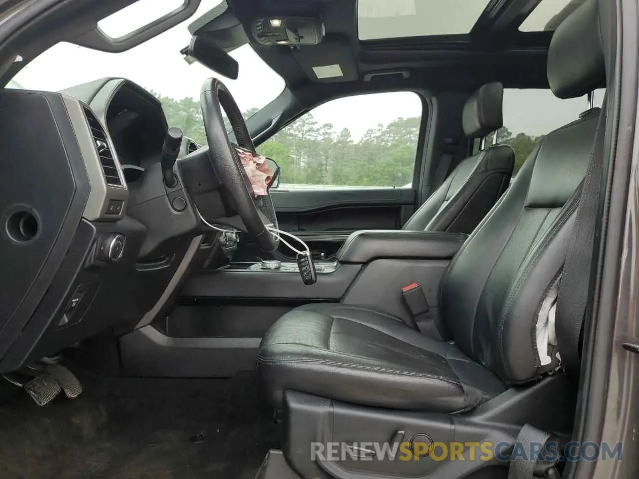 7 Photograph of a damaged car 1FMJU1HTXLEA15010 FORD EXPEDITION 2020