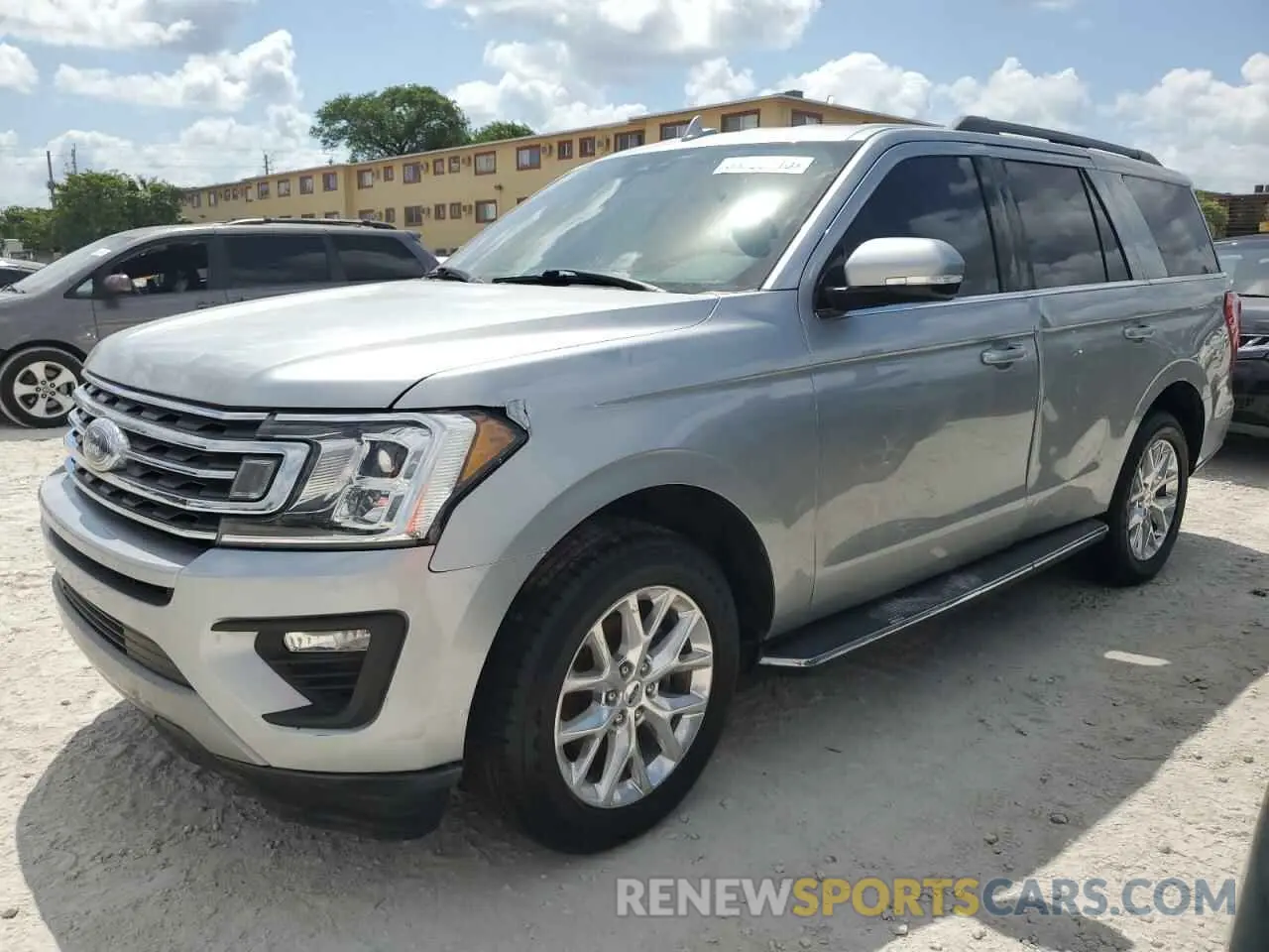1 Photograph of a damaged car 1FMJU1HTXLEA41283 FORD EXPEDITION 2020