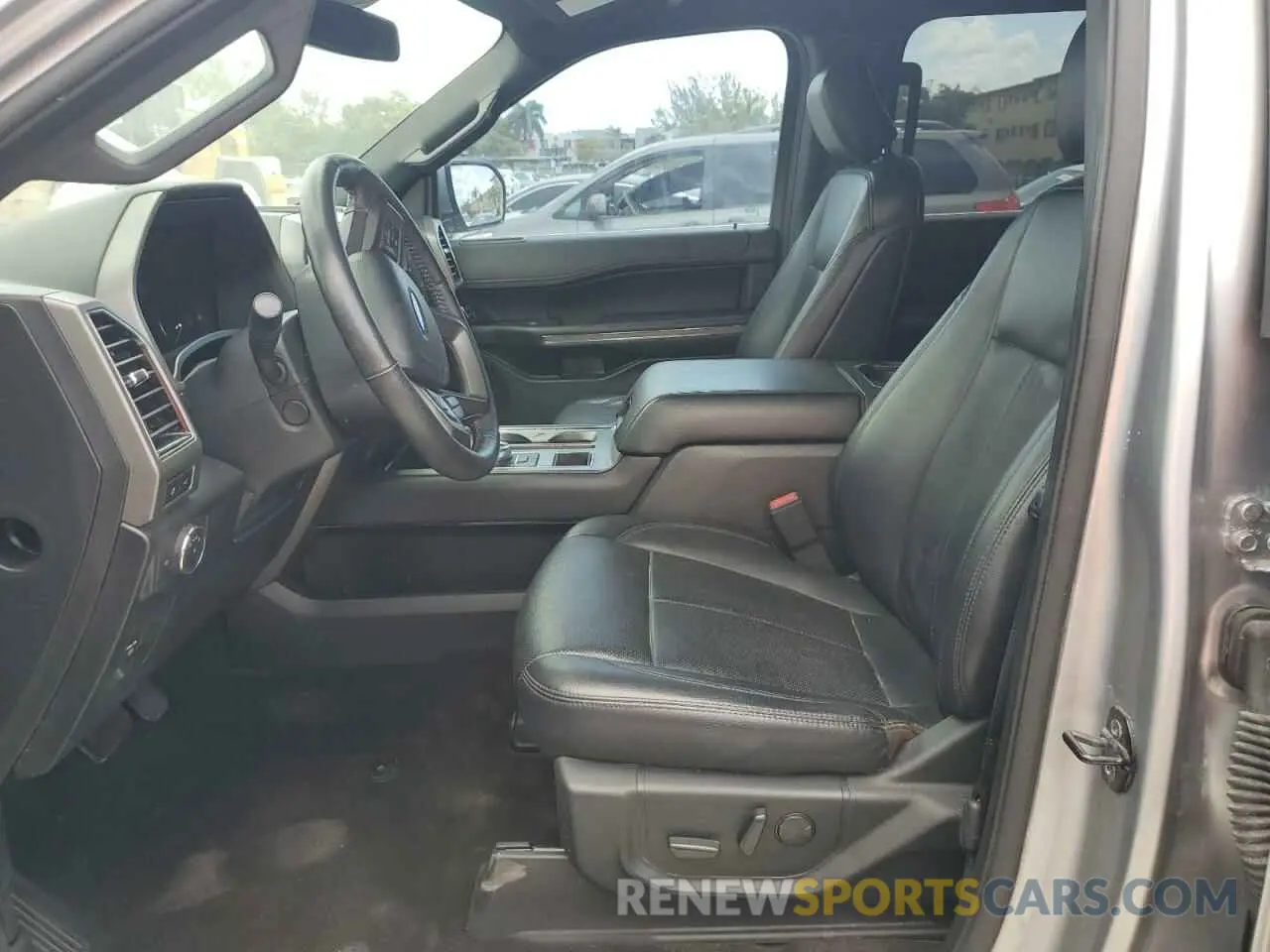7 Photograph of a damaged car 1FMJU1HTXLEA41283 FORD EXPEDITION 2020