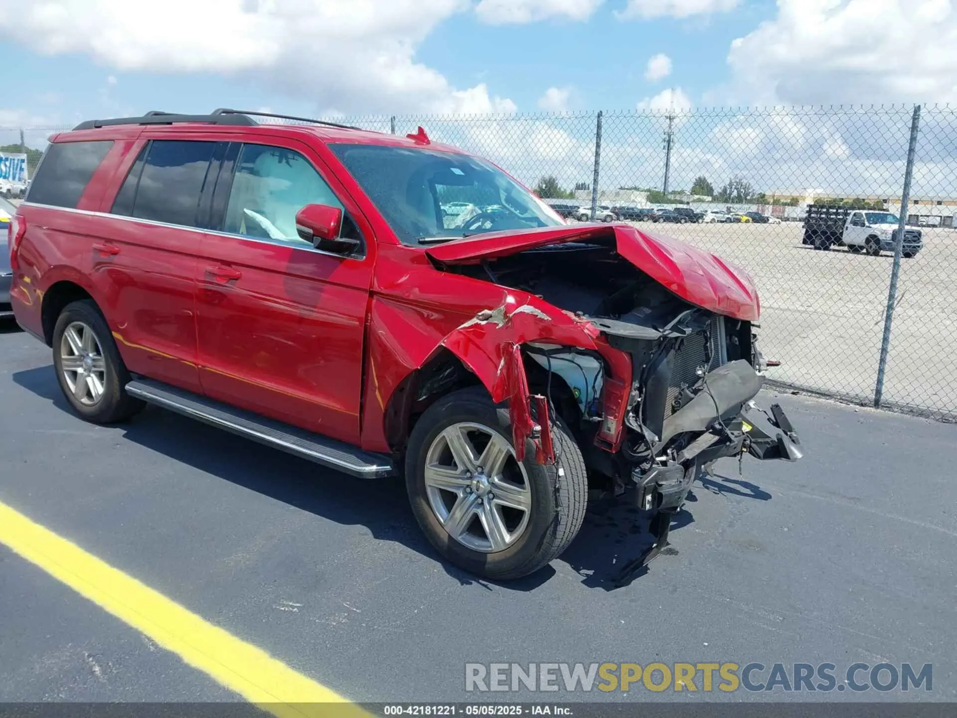 1 Photograph of a damaged car 1FMJU1HTXLEA74798 FORD EXPEDITION 2020