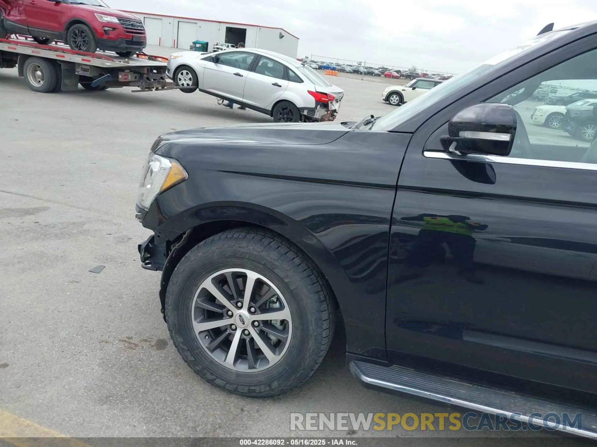 20 Photograph of a damaged car 1FMJU1JT3LEA15408 FORD EXPEDITION 2020