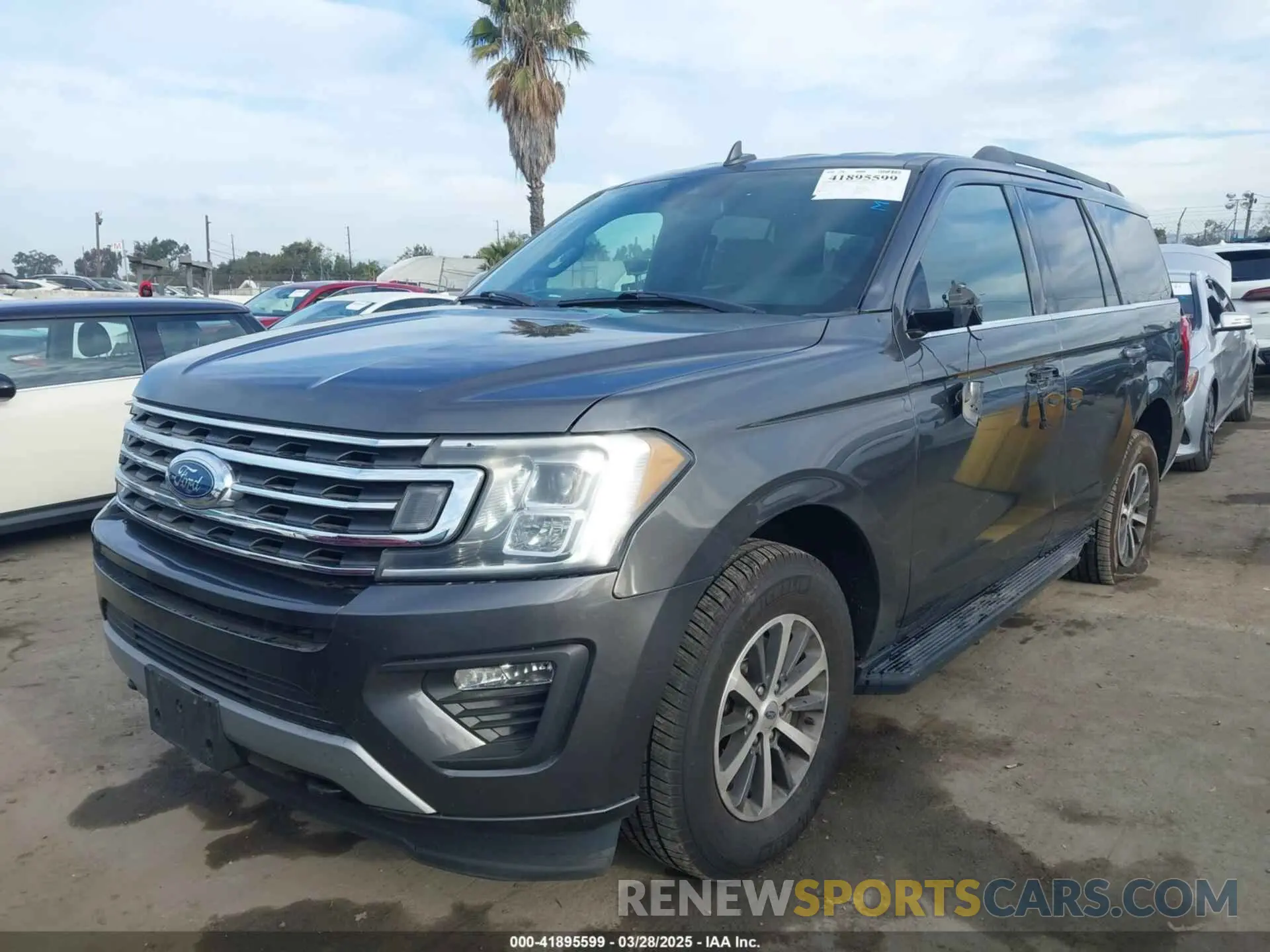 2 Photograph of a damaged car 1FMJU1JT4LEA01551 FORD EXPEDITION 2020