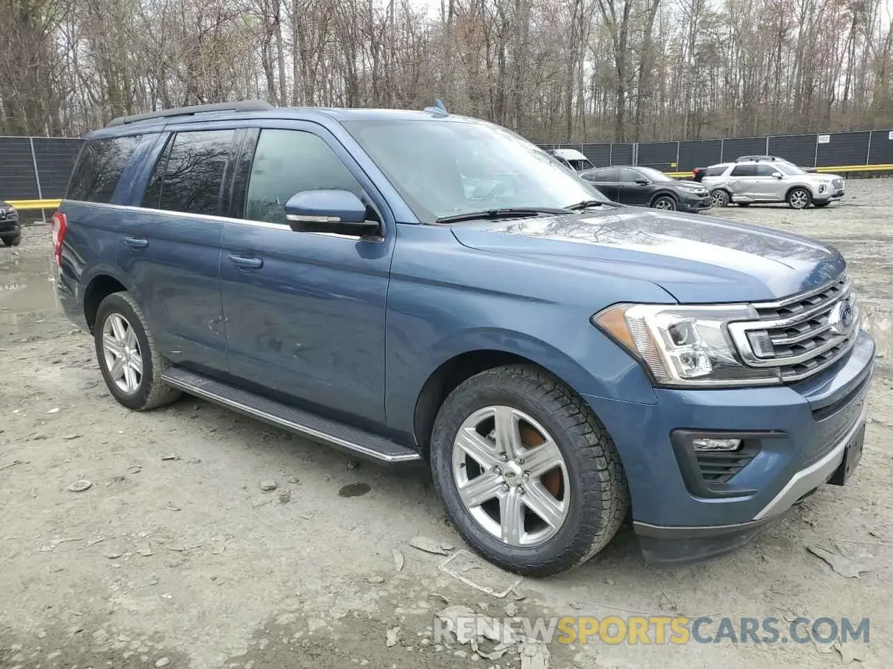 4 Photograph of a damaged car 1FMJU1JT6LEA61265 FORD EXPEDITION 2020