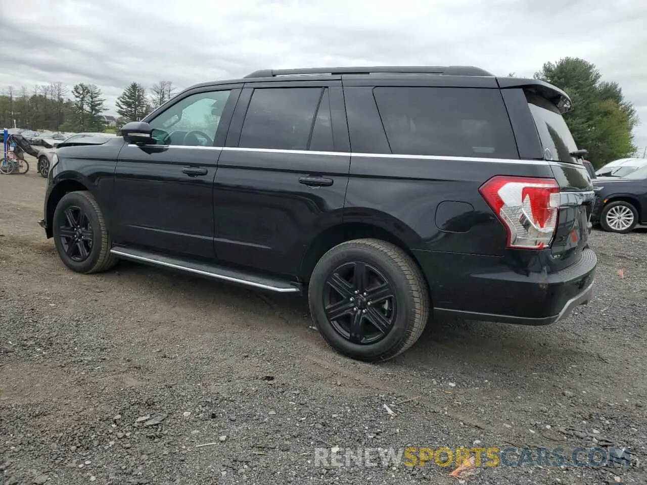 2 Photograph of a damaged car 1FMJU1JT7LEA70606 FORD EXPEDITION 2020