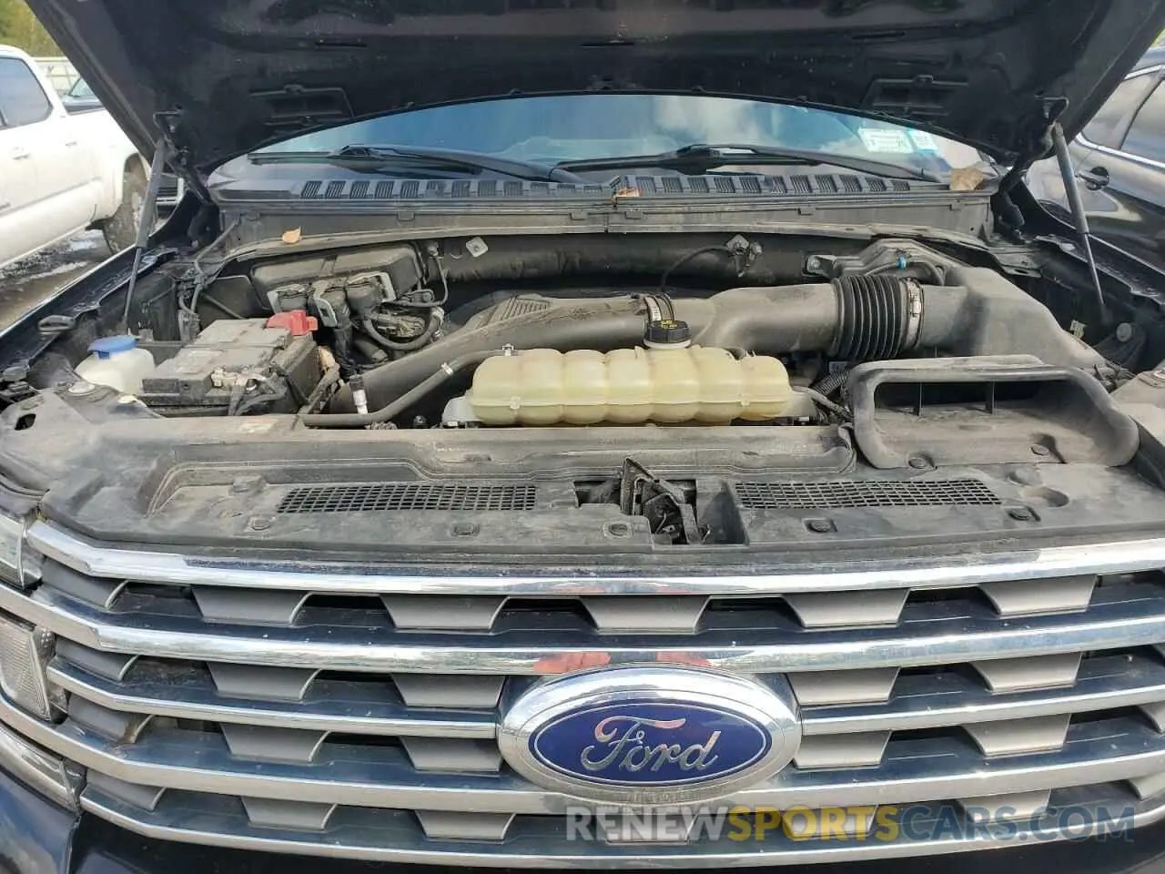 12 Photograph of a damaged car 1FMJU1JT9LEA36599 FORD EXPEDITION 2020