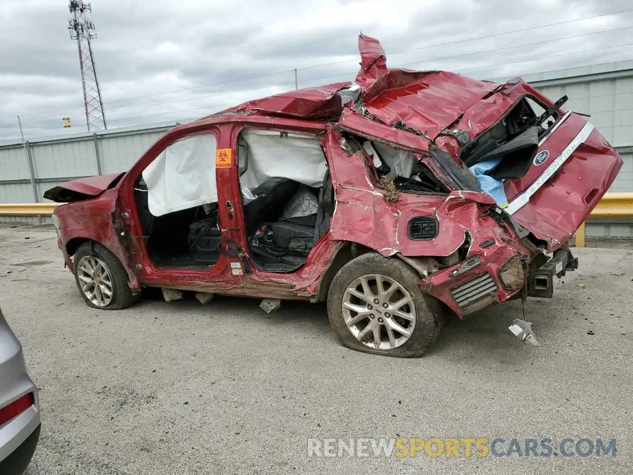 2 Photograph of a damaged car 1FMJU1JT9LEA43438 FORD EXPEDITION 2020