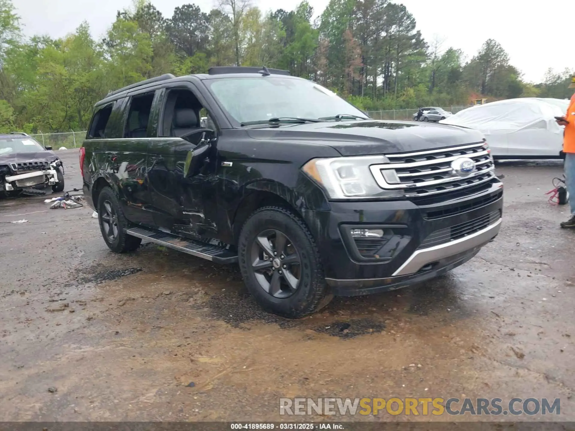 1 Photograph of a damaged car 1FMJU1JTXLEA72561 FORD EXPEDITION 2020