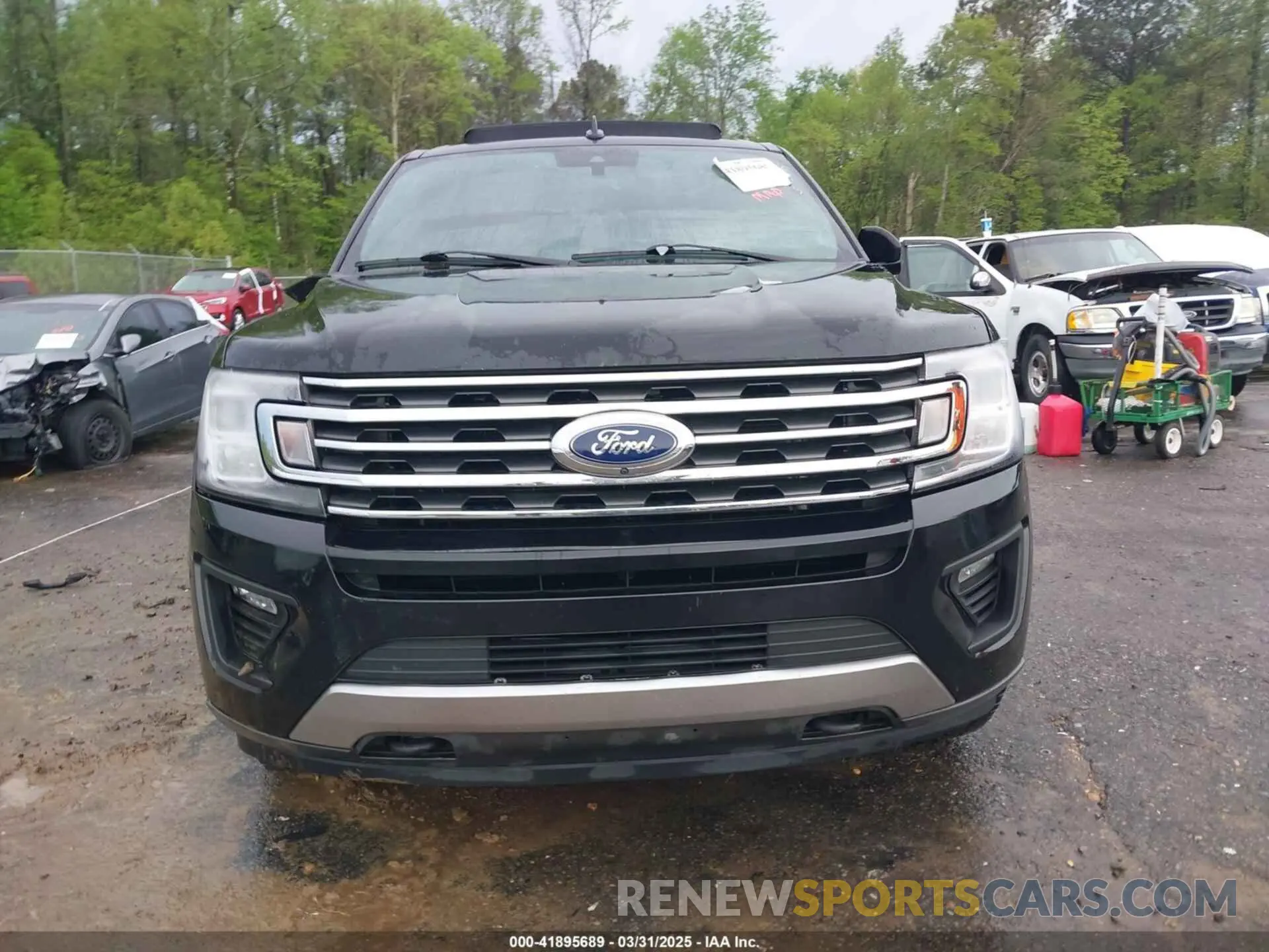 11 Photograph of a damaged car 1FMJU1JTXLEA72561 FORD EXPEDITION 2020