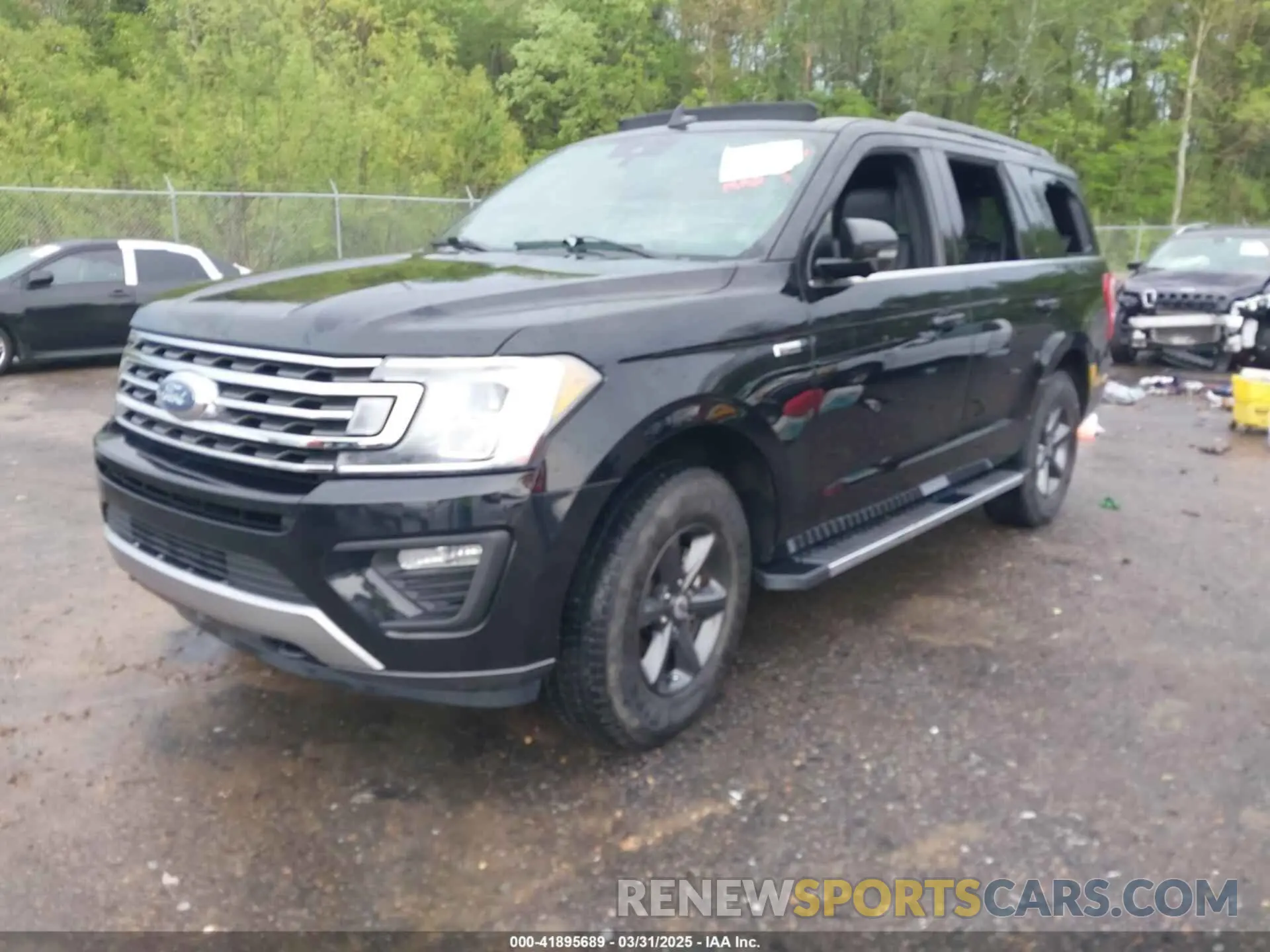 2 Photograph of a damaged car 1FMJU1JTXLEA72561 FORD EXPEDITION 2020