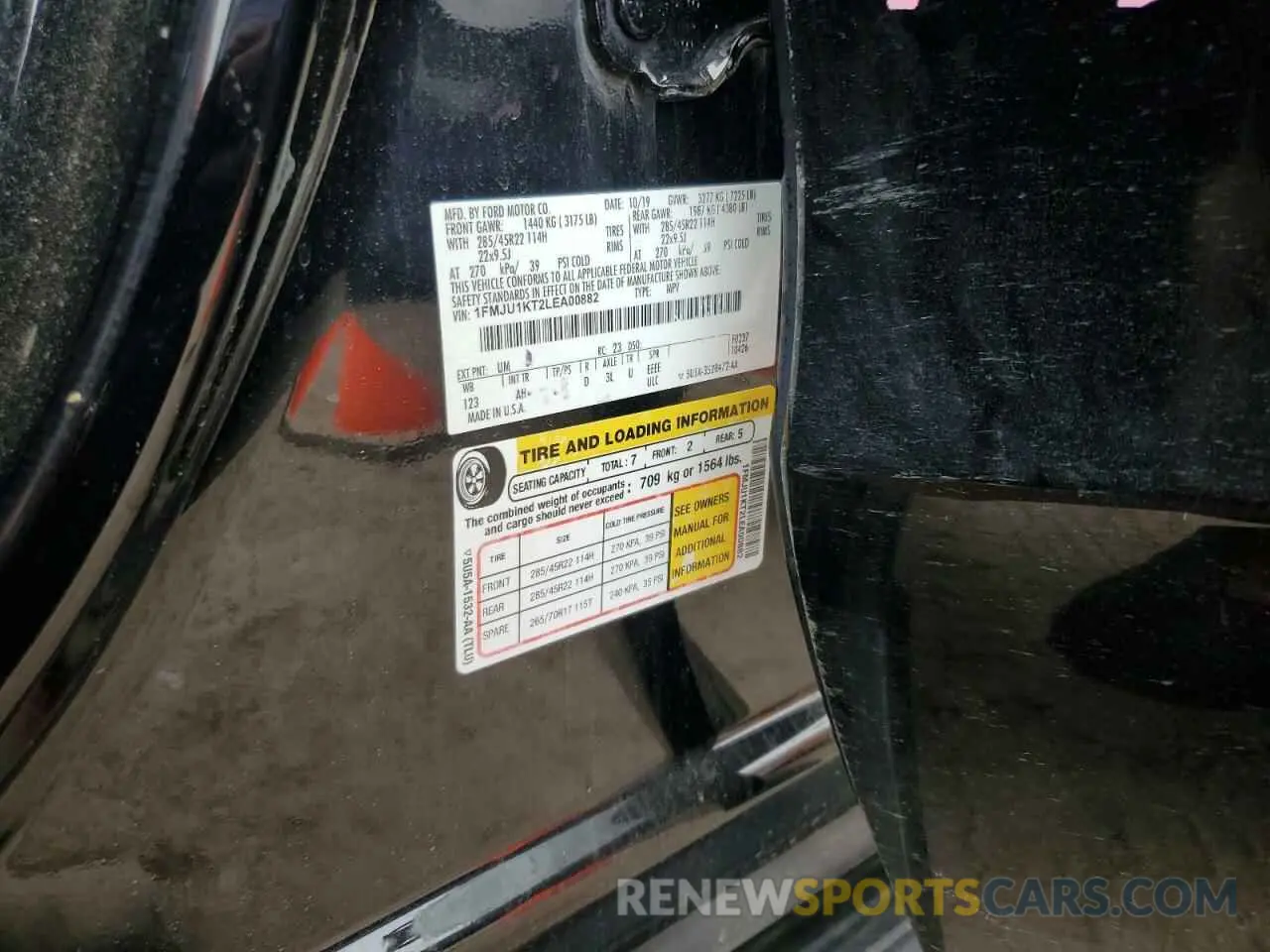 14 Photograph of a damaged car 1FMJU1KT2LEA00882 FORD EXPEDITION 2020