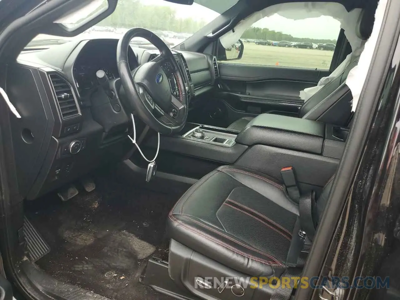 7 Photograph of a damaged car 1FMJU1KT2LEA00882 FORD EXPEDITION 2020