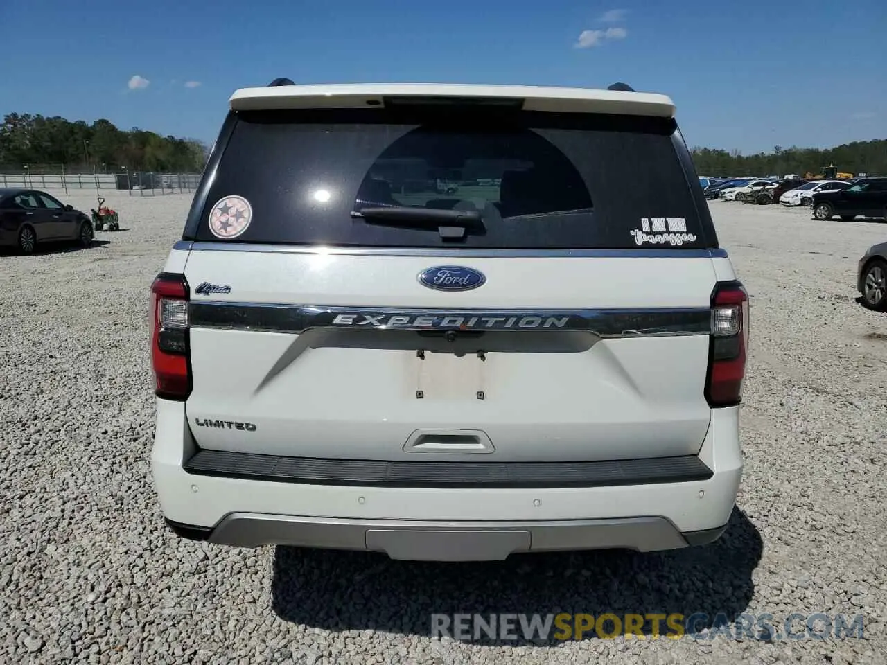 6 Photograph of a damaged car 1FMJU1KT3LEA68222 FORD EXPEDITION 2020