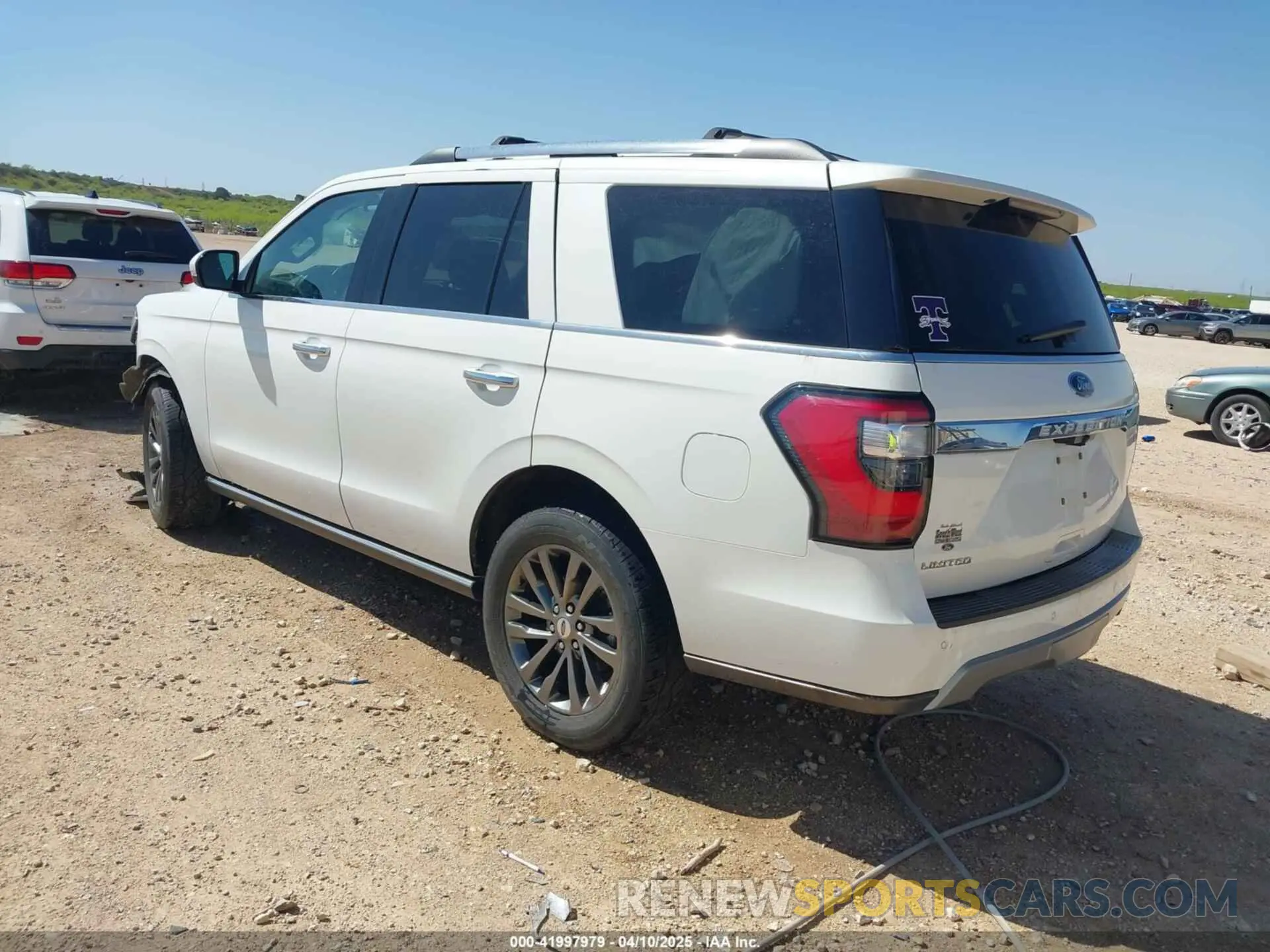 3 Photograph of a damaged car 1FMJU1KT7LEA75853 FORD EXPEDITION 2020
