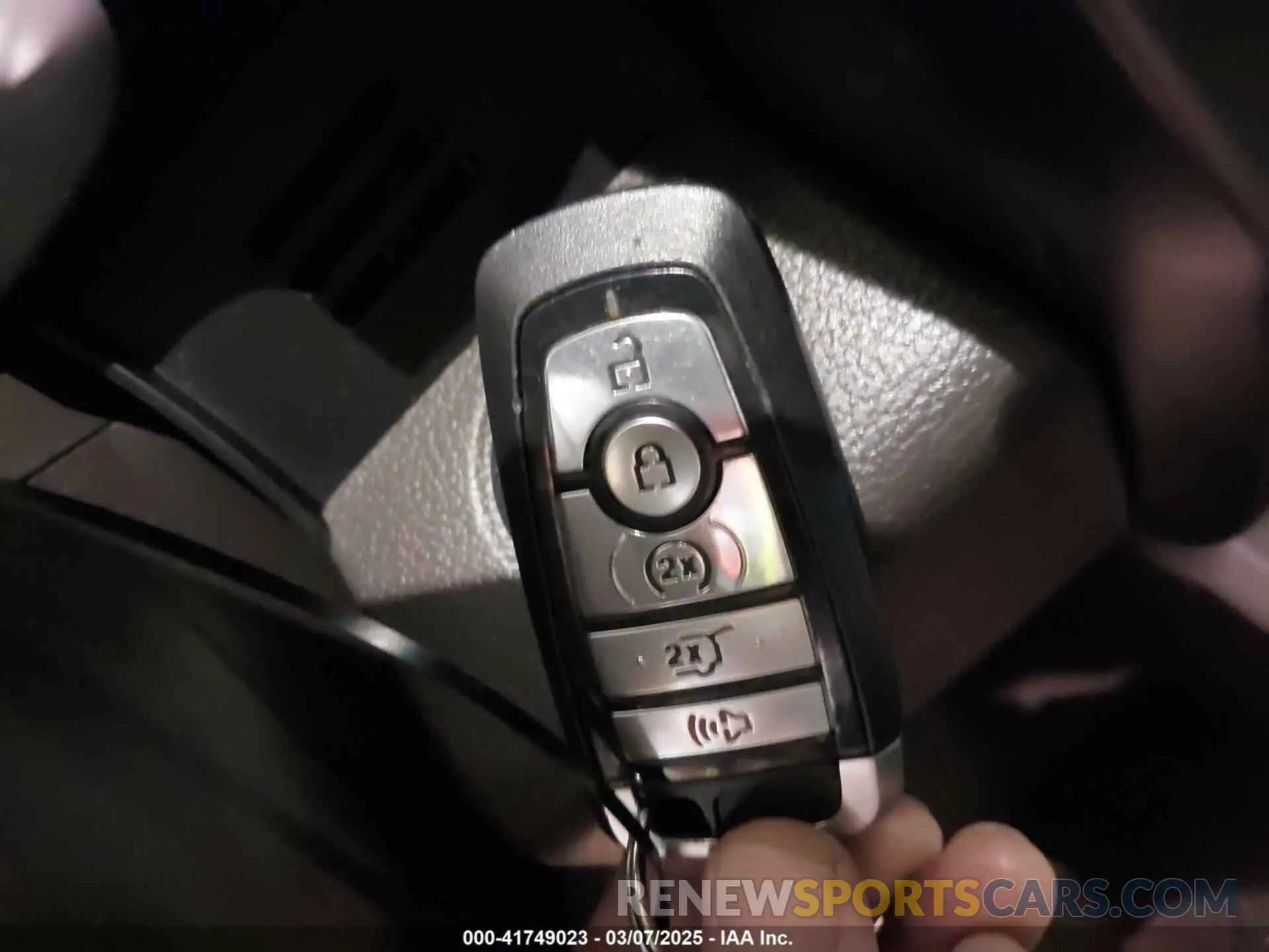 11 Photograph of a damaged car 1FMJU1KT8LEA79460 FORD EXPEDITION 2020