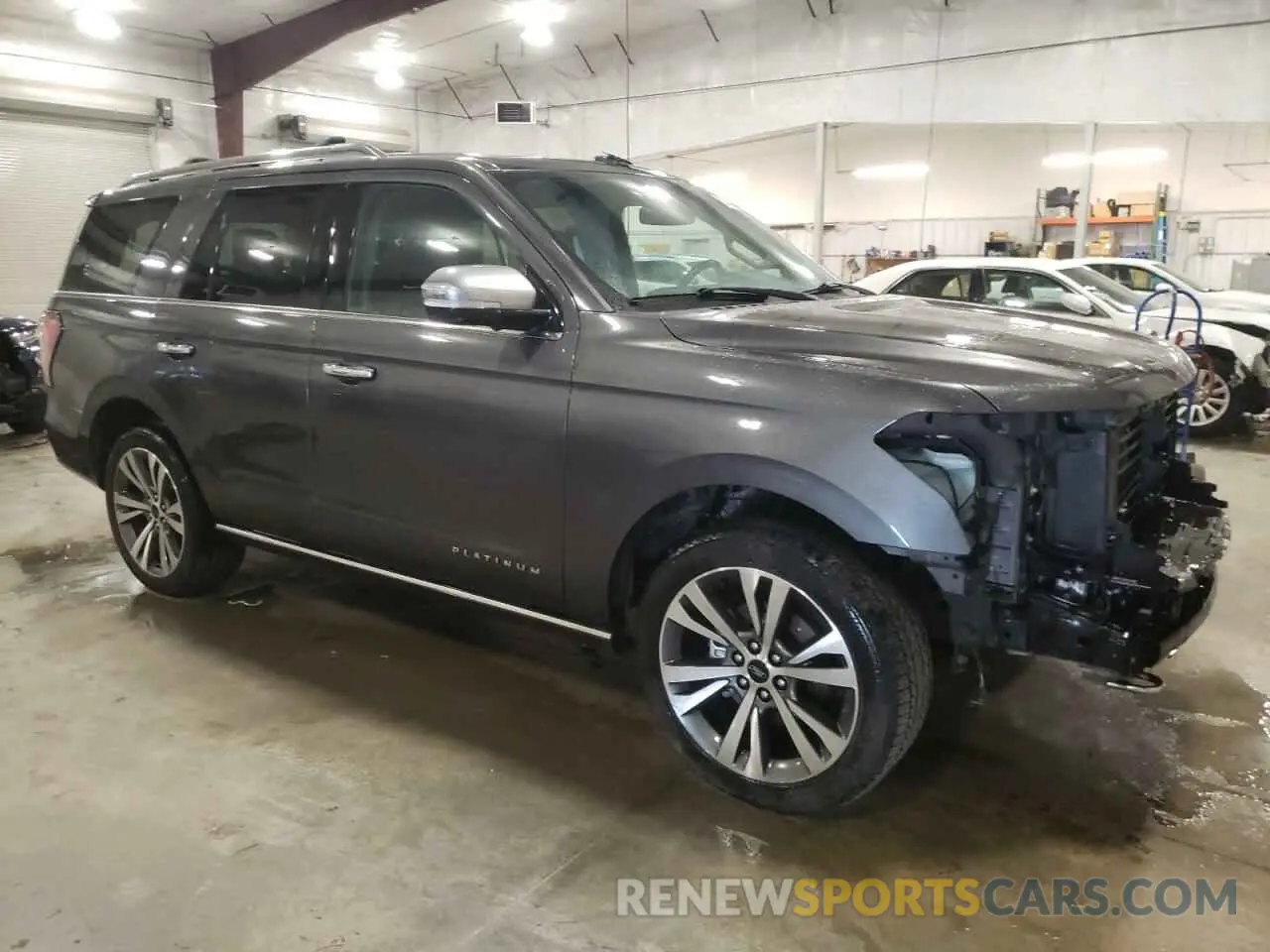 4 Photograph of a damaged car 1FMJU1MT9LEA37876 FORD EXPEDITION 2020