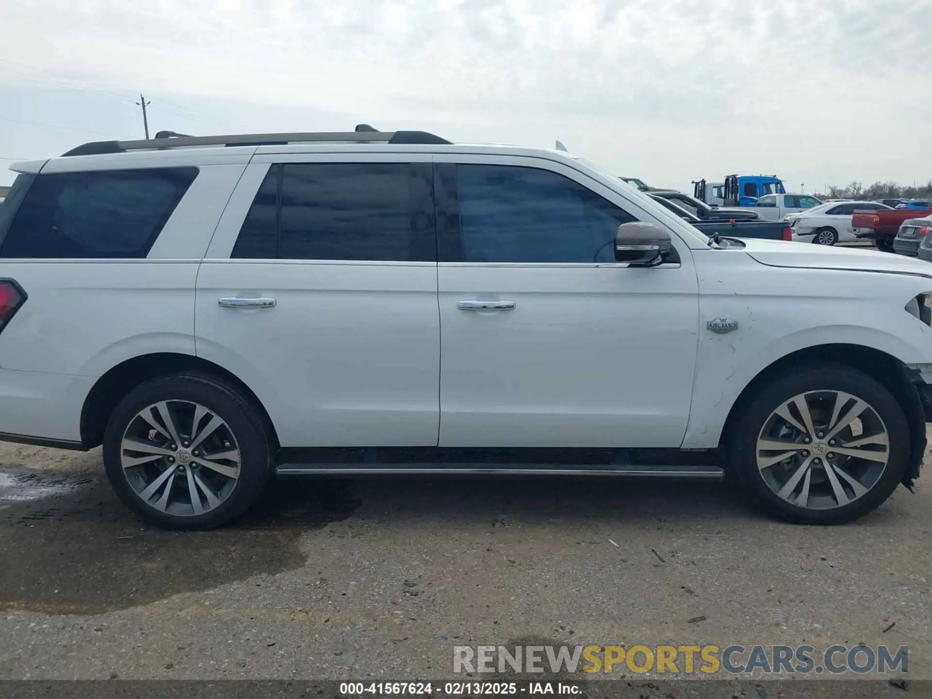 14 Photograph of a damaged car 1FMJU1NT9LEA10014 FORD EXPEDITION 2020