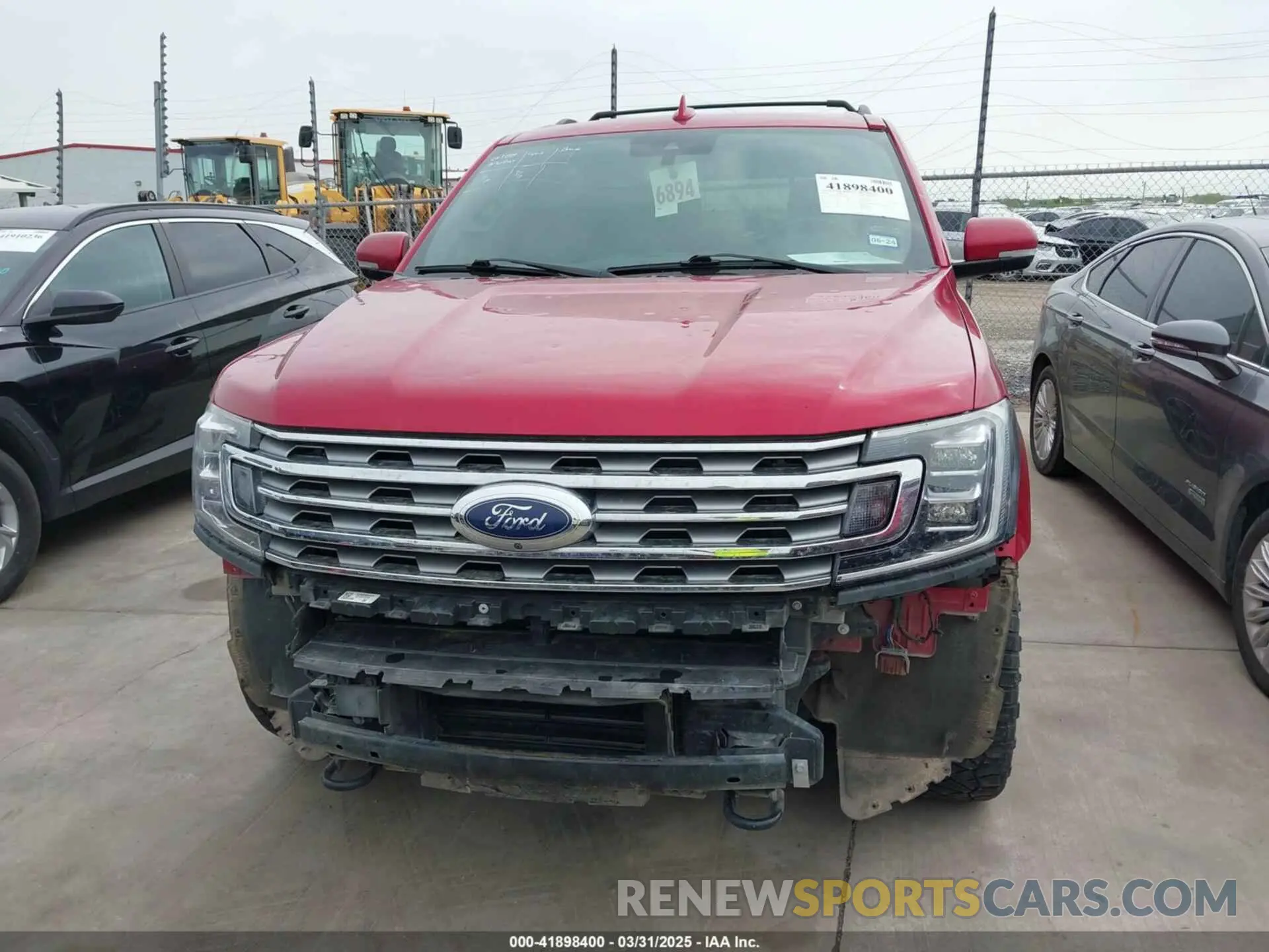 12 Photograph of a damaged car 1FMJU2AT4LEA85988 FORD EXPEDITION 2020