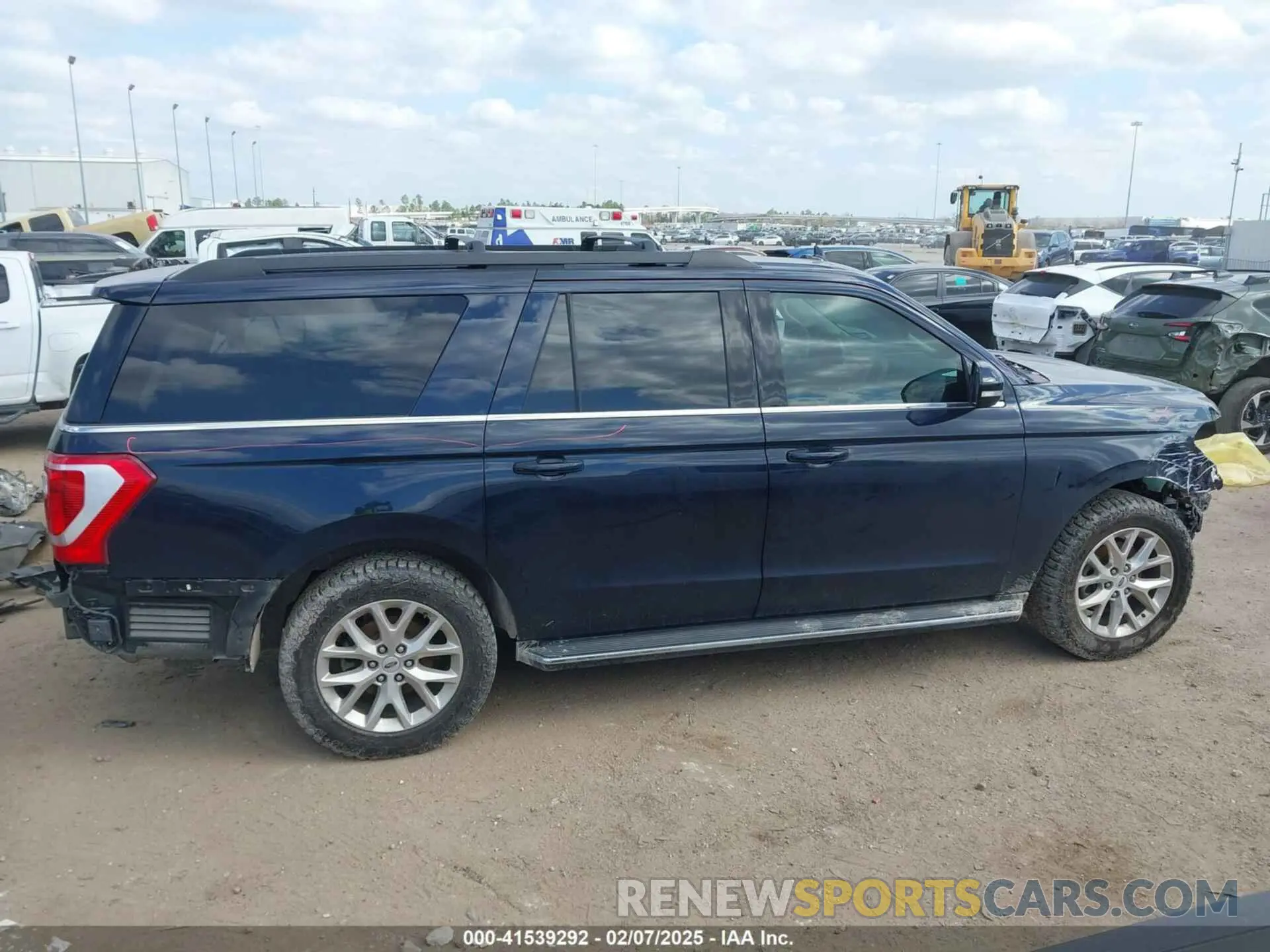 14 Photograph of a damaged car 1FMJK1HT8MEA50524 FORD EXPEDITION 2021