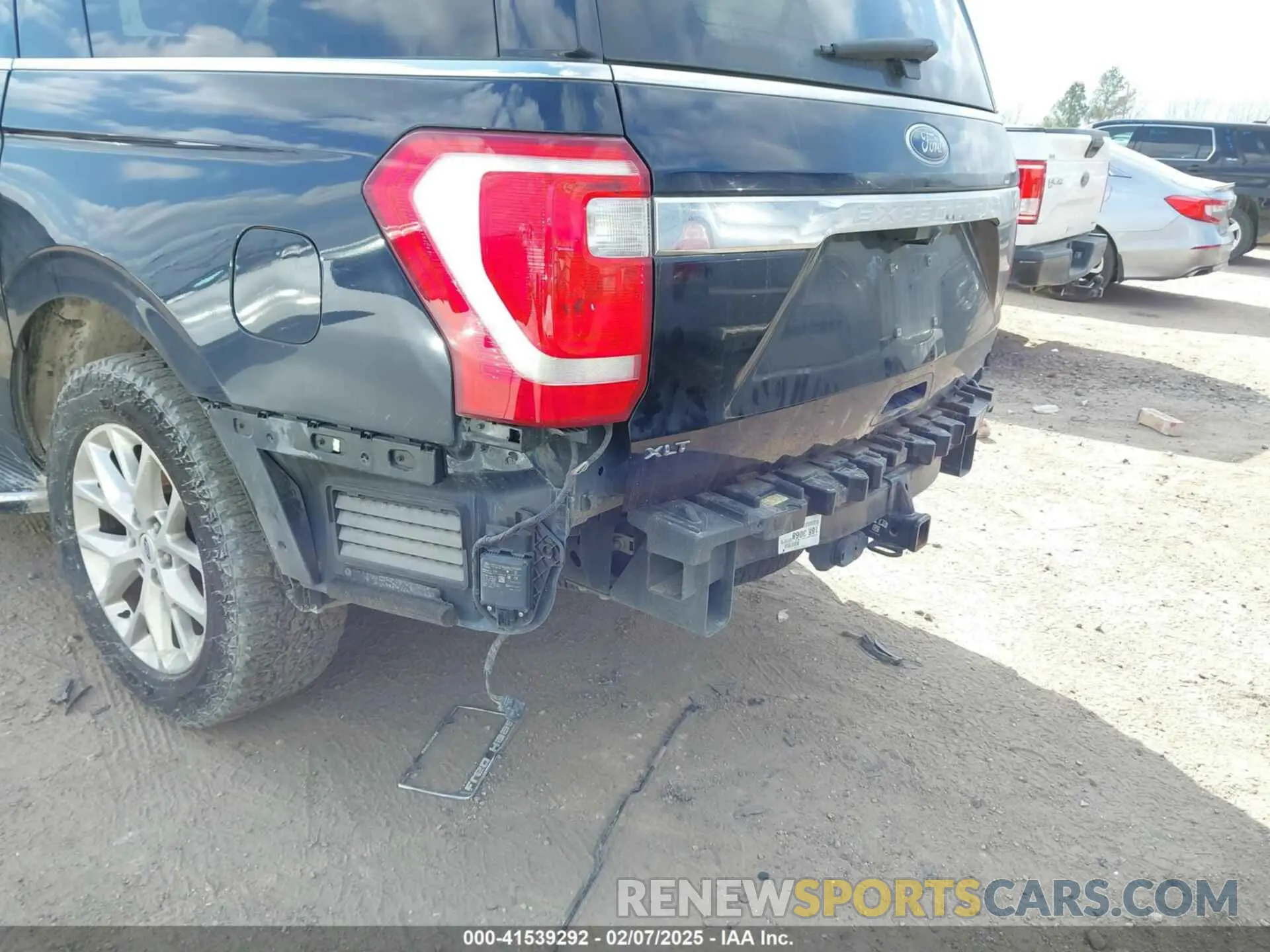 21 Photograph of a damaged car 1FMJK1HT8MEA50524 FORD EXPEDITION 2021