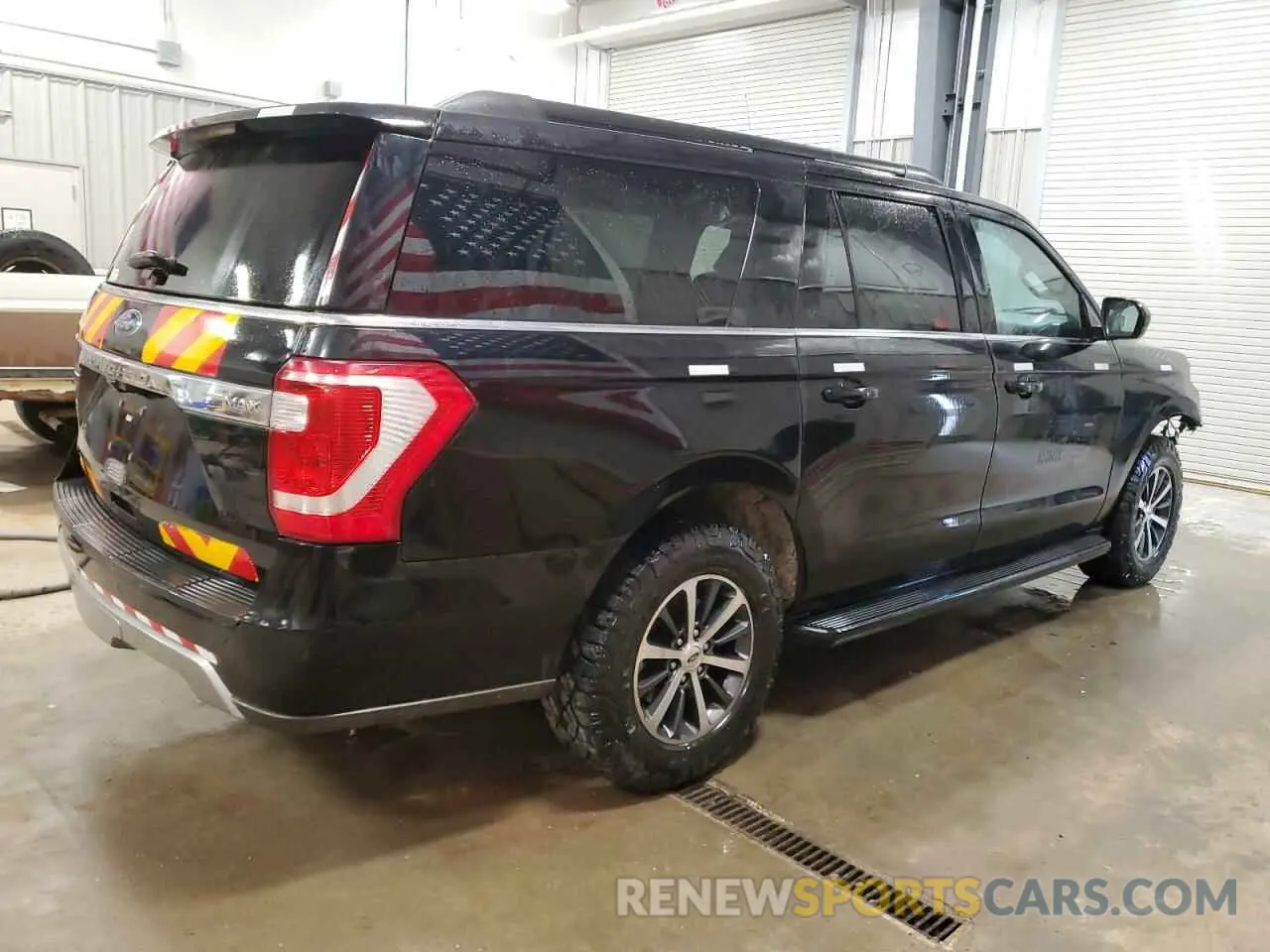 3 Photograph of a damaged car 1FMJK1JT6MEA24918 FORD EXPEDITION 2021
