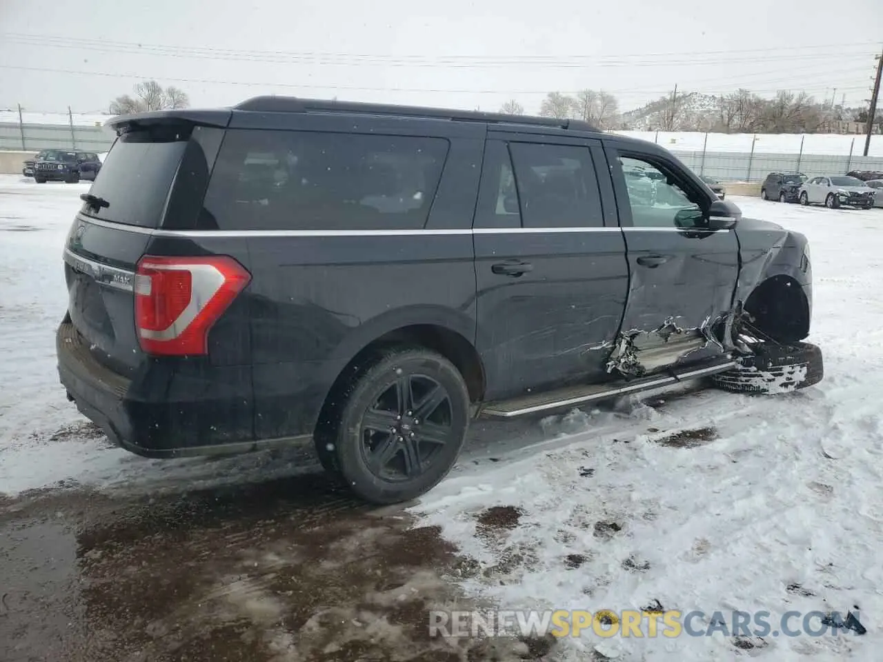 3 Photograph of a damaged car 1FMJK1JT8MEA49626 FORD EXPEDITION 2021