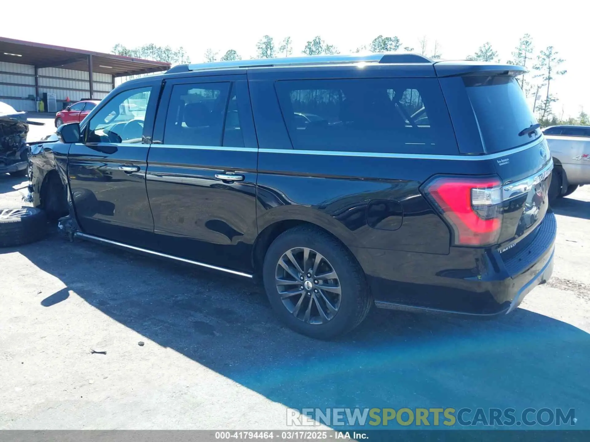 3 Photograph of a damaged car 1FMJK1KT5MEA26092 FORD EXPEDITION 2021