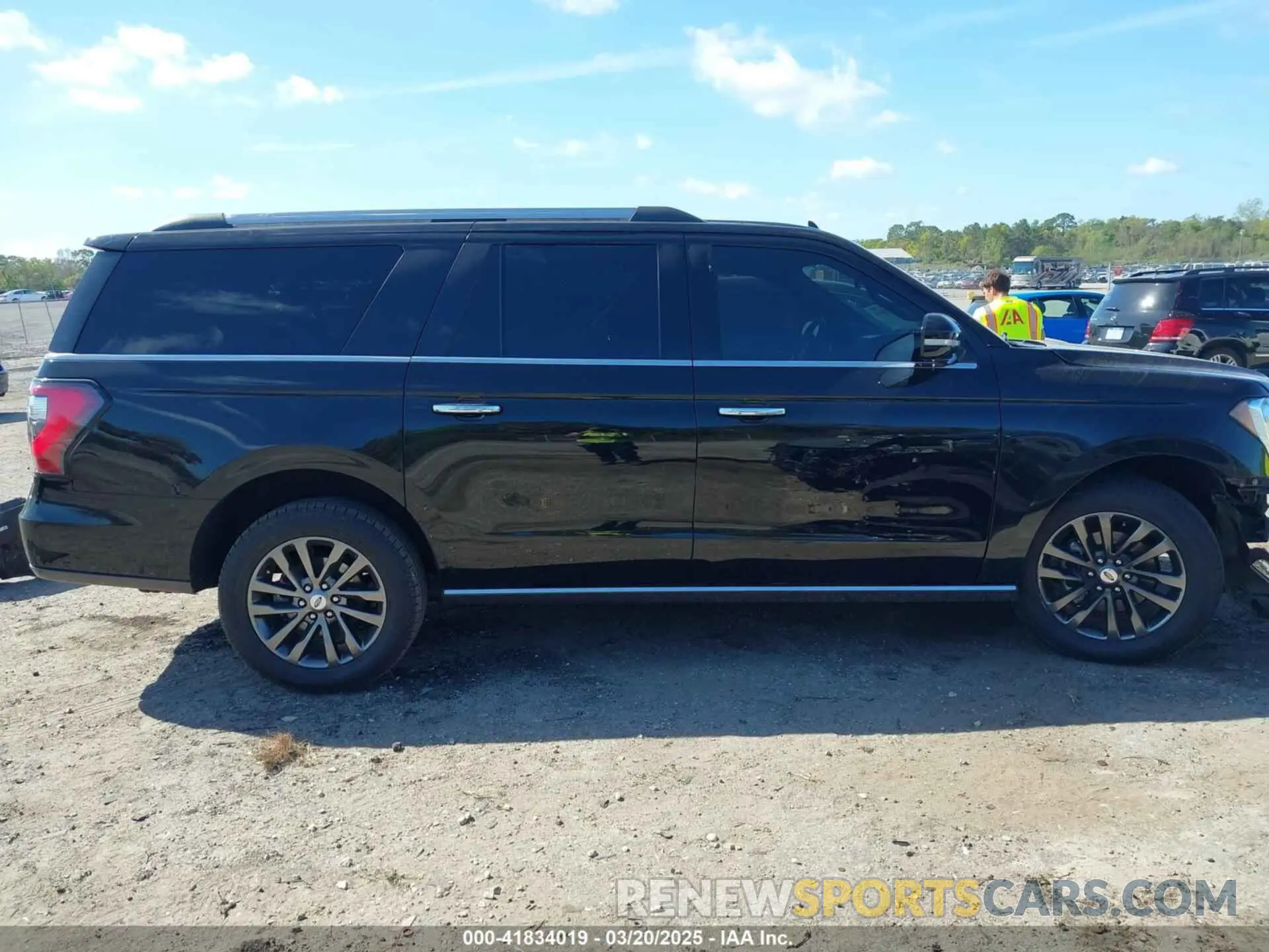 13 Photograph of a damaged car 1FMJK1KT8MEA07617 FORD EXPEDITION 2021