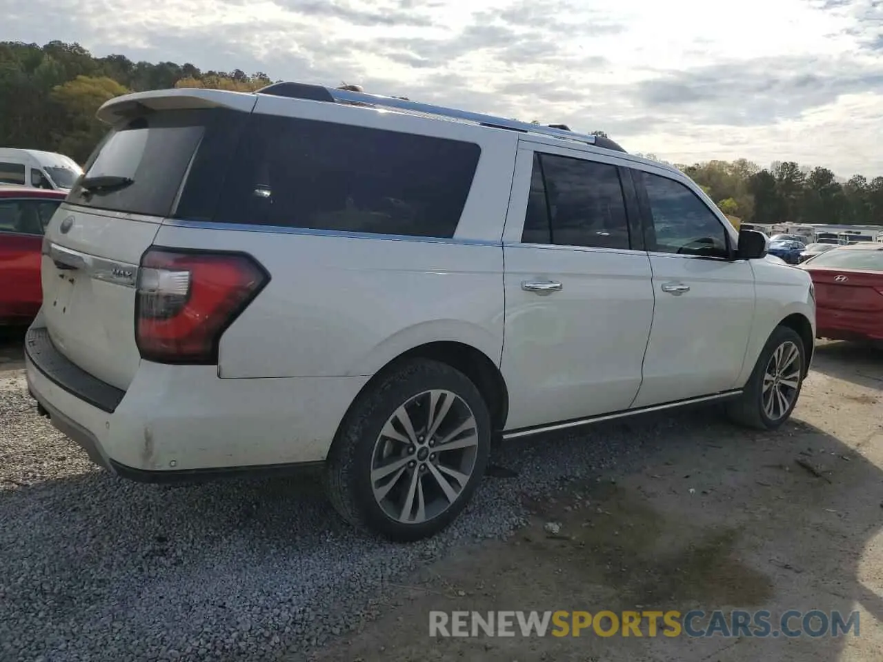 3 Photograph of a damaged car 1FMJK1KTXMEA52249 FORD EXPEDITION 2021