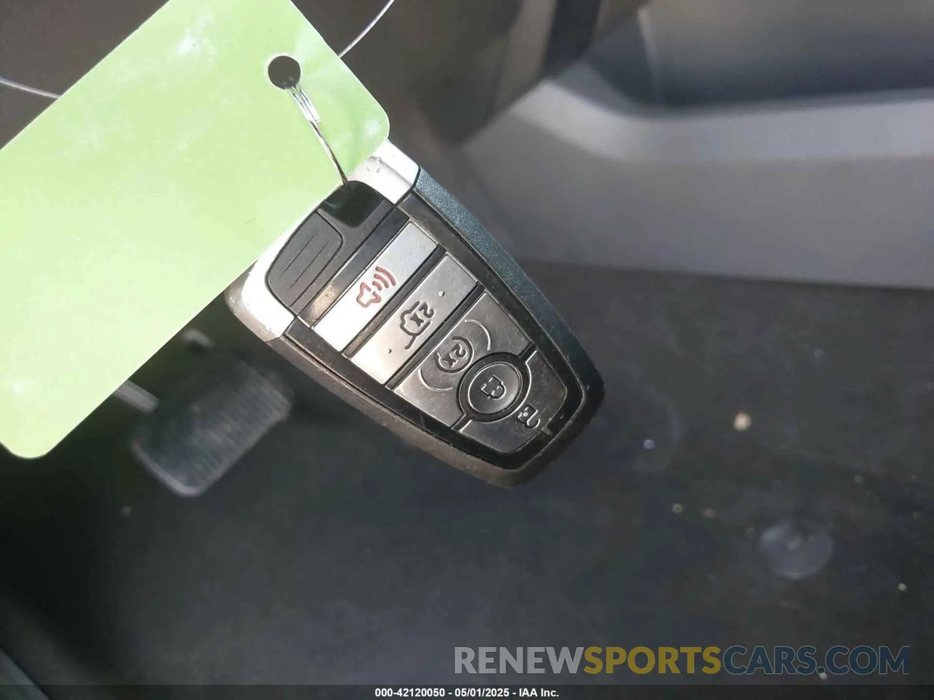 11 Photograph of a damaged car 1FMJK2AT0MEA42224 FORD EXPEDITION 2021