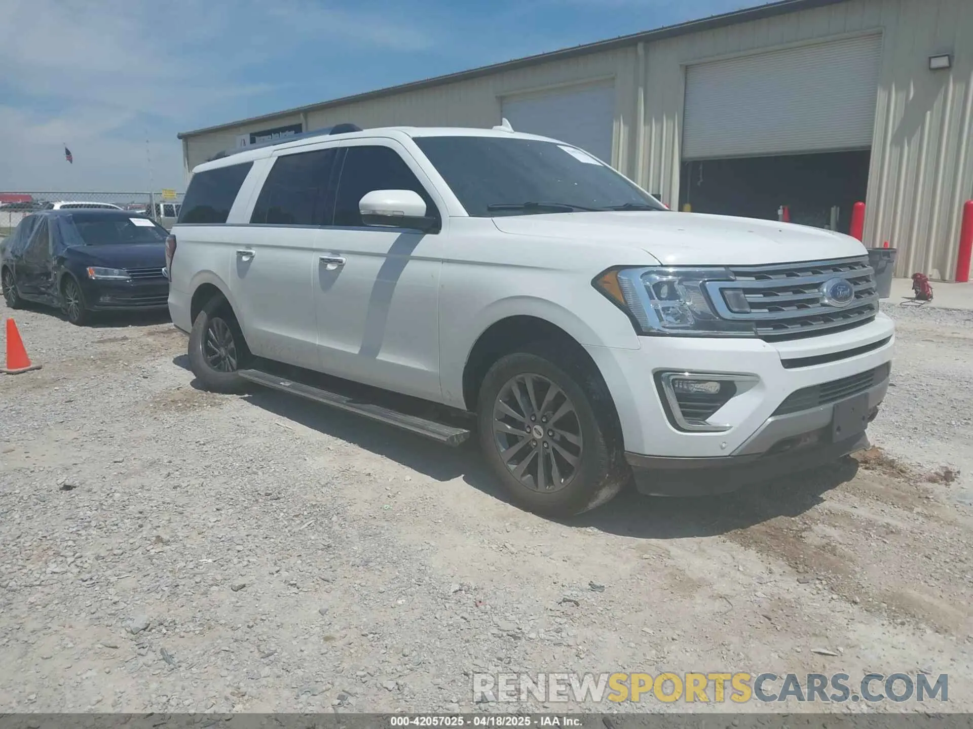 1 Photograph of a damaged car 1FMJK2AT1MEA25657 FORD EXPEDITION 2021