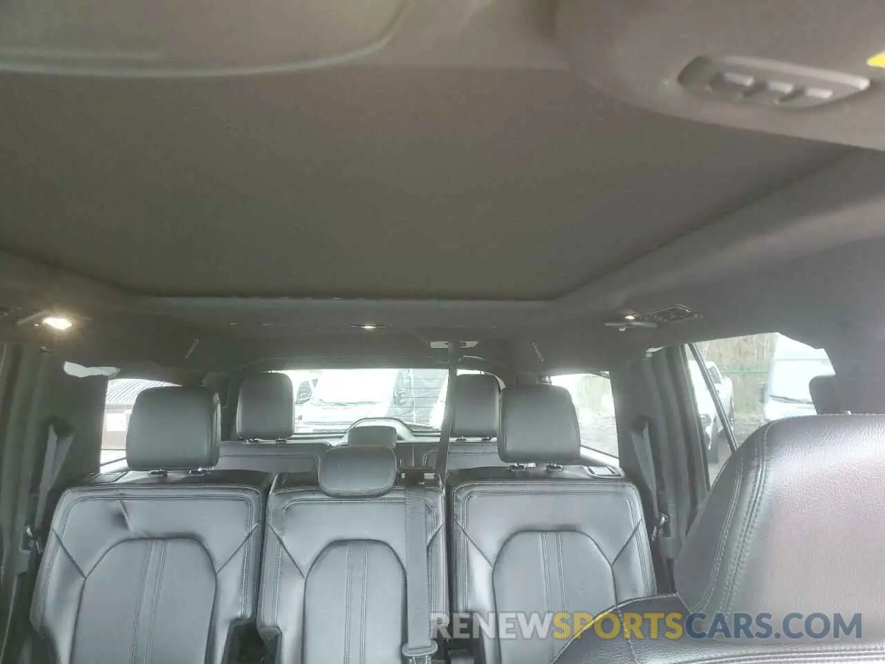 10 Photograph of a damaged car 1FMJK2AT1MEA39543 FORD EXPEDITION 2021
