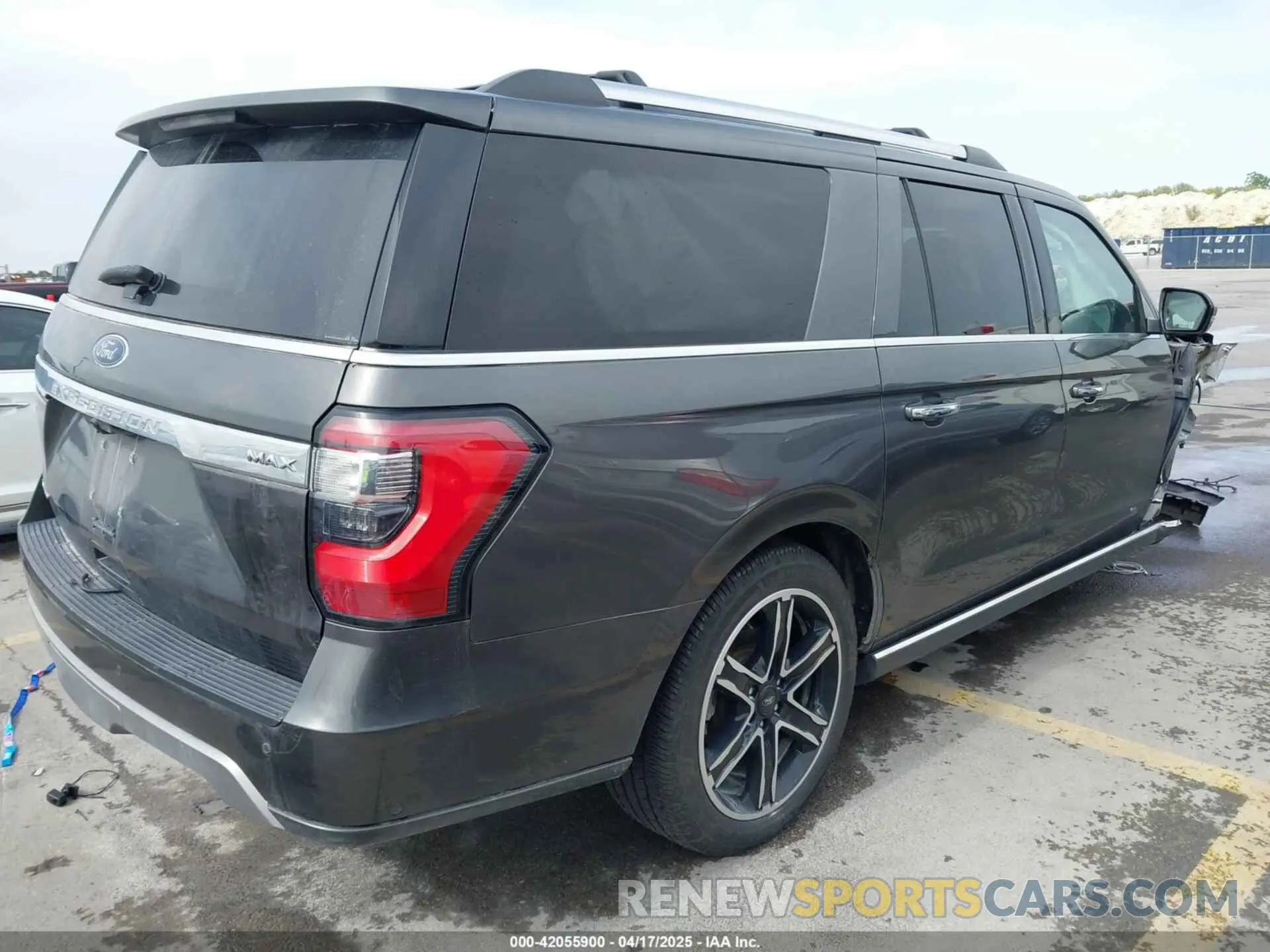 4 Photograph of a damaged car 1FMJK2AT1MEA80822 FORD EXPEDITION 2021