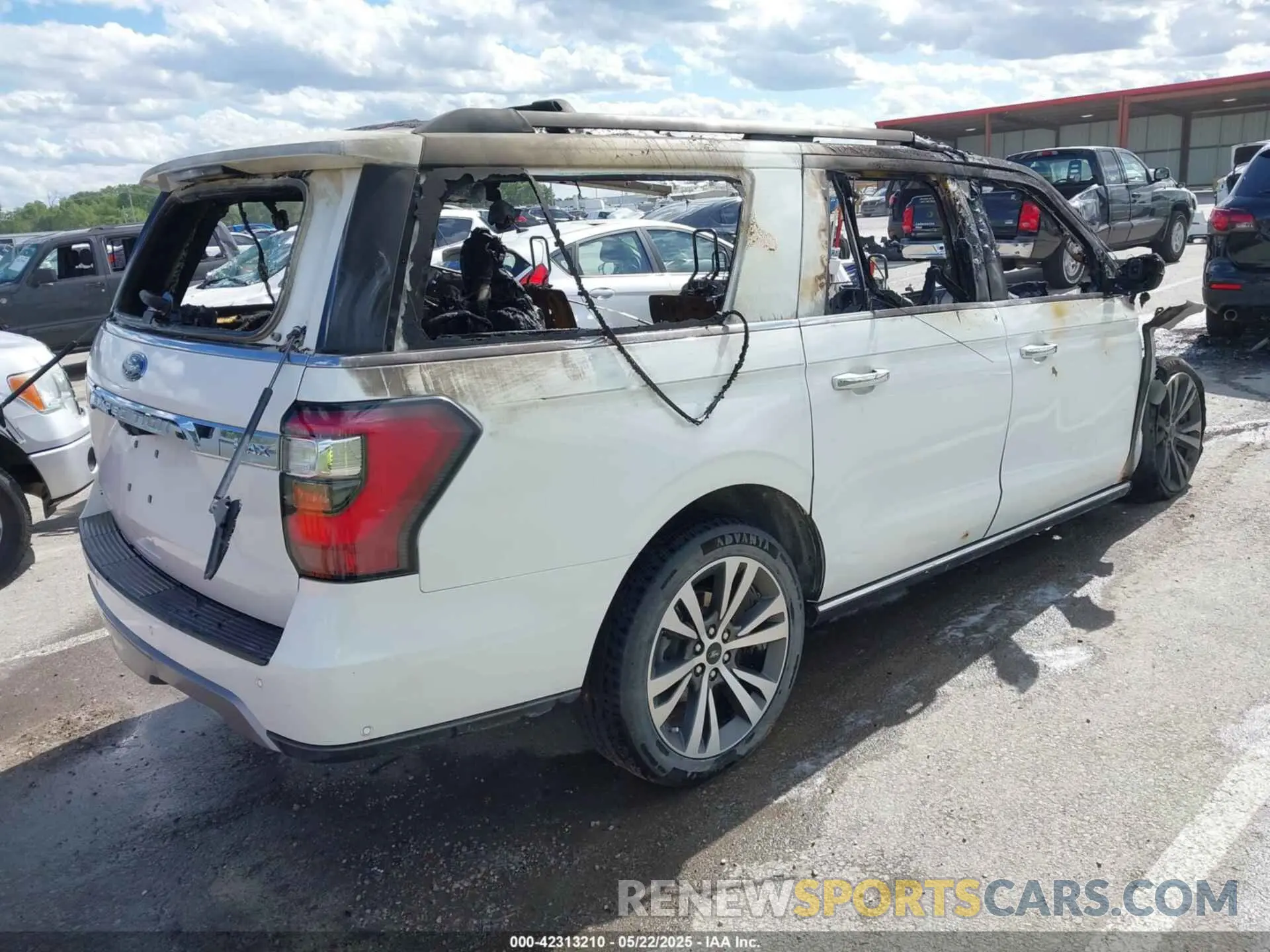 4 Photograph of a damaged car 1FMJK2AT2MEA66928 FORD EXPEDITION 2021