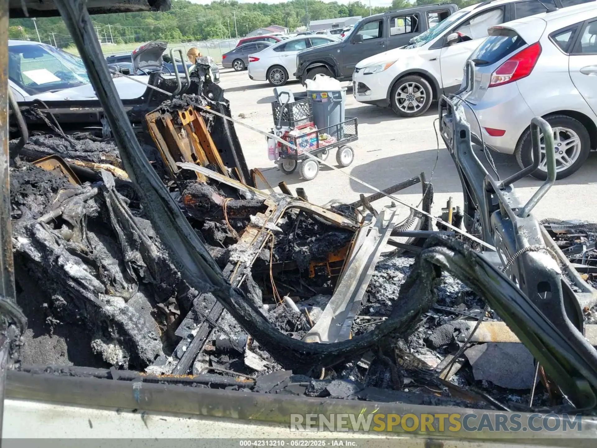 8 Photograph of a damaged car 1FMJK2AT2MEA66928 FORD EXPEDITION 2021