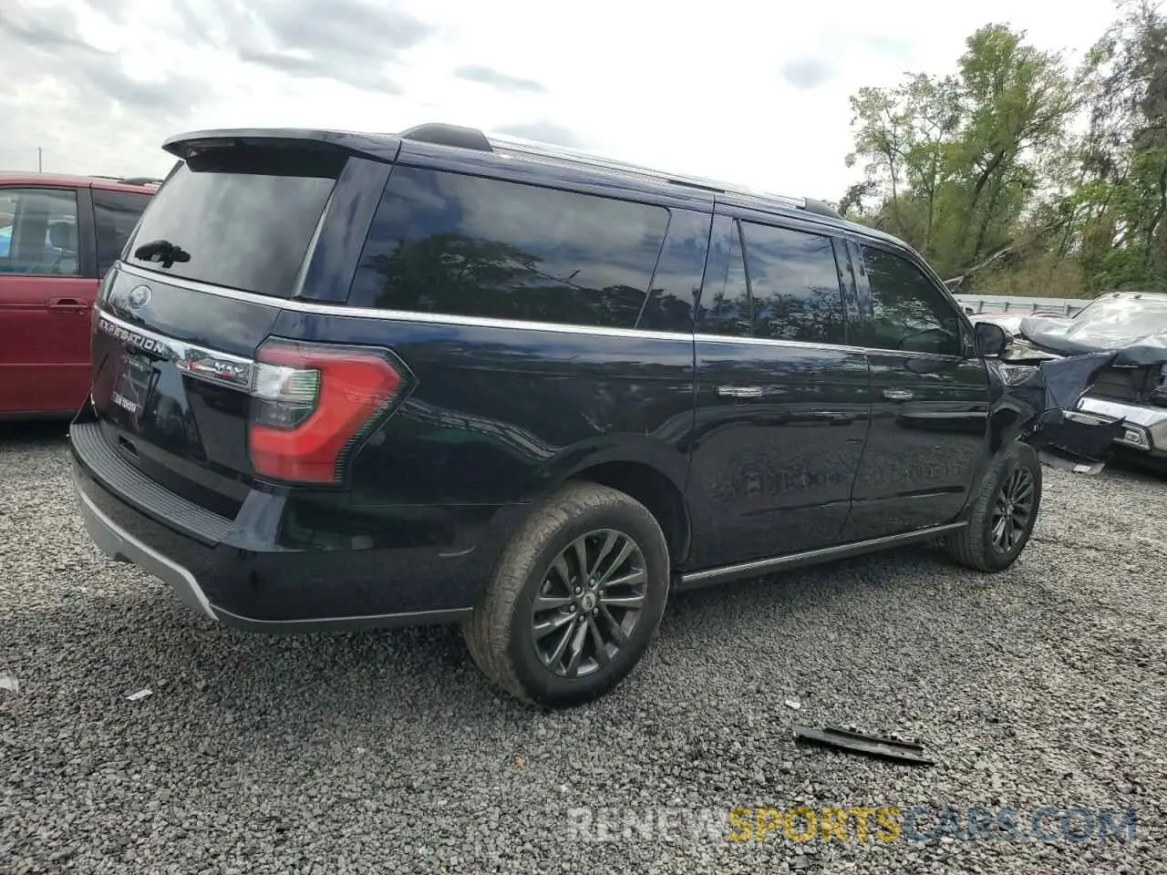 3 Photograph of a damaged car 1FMJK2AT8MEA26854 FORD EXPEDITION 2021