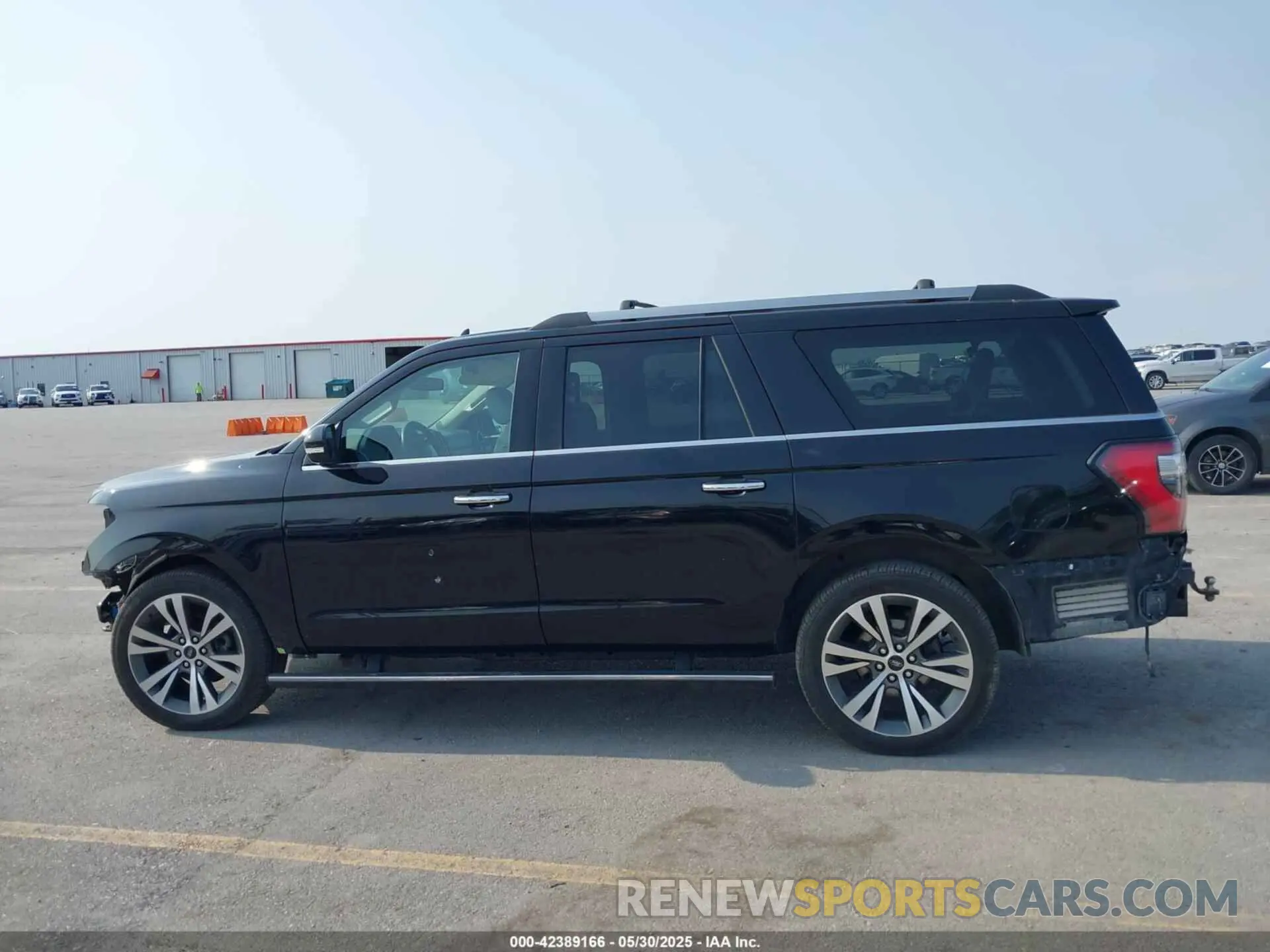 15 Photograph of a damaged car 1FMJK2AT8MEA74337 FORD EXPEDITION 2021