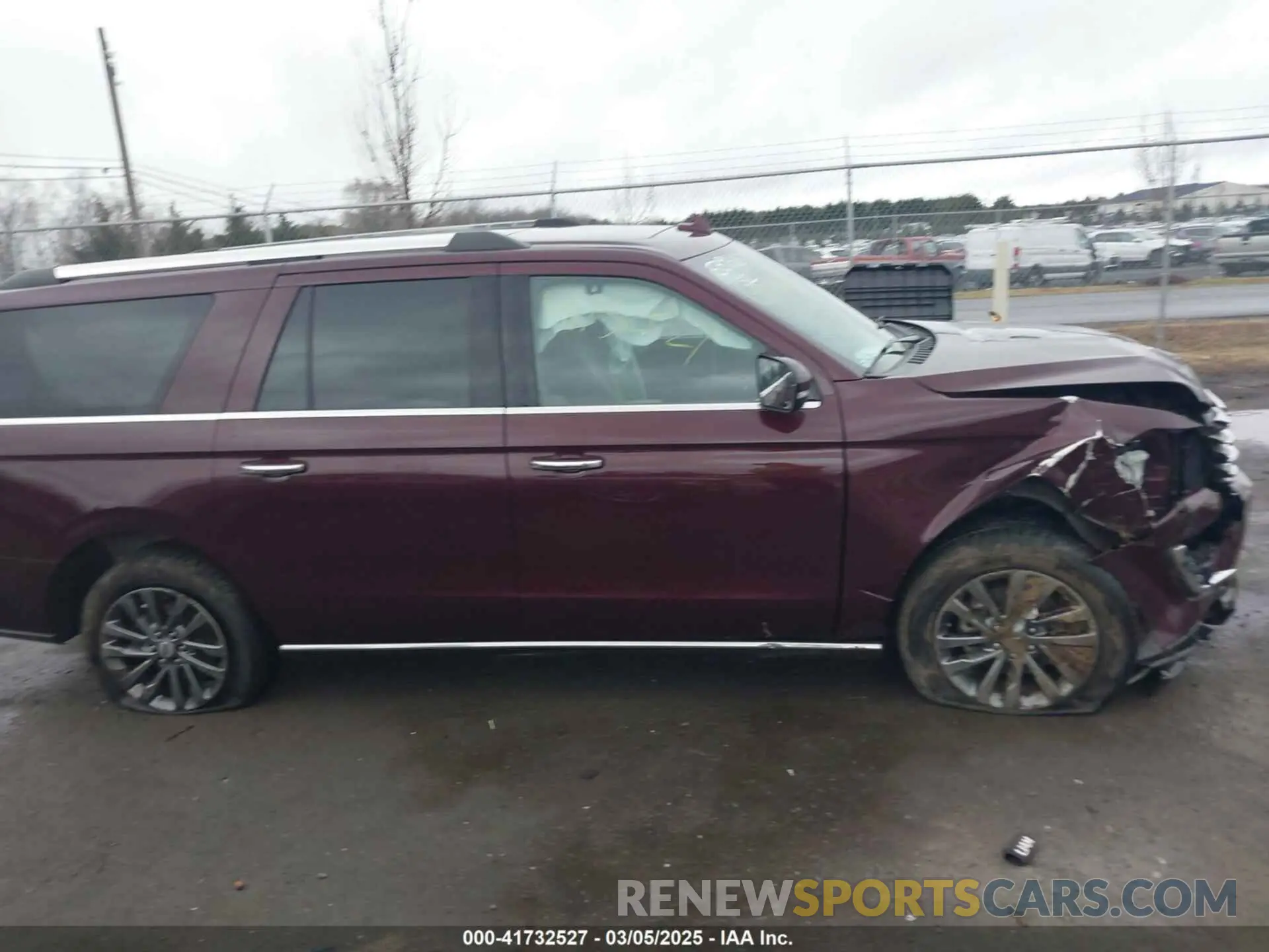 14 Photograph of a damaged car 1FMJK2ATXMEA37807 FORD EXPEDITION 2021
