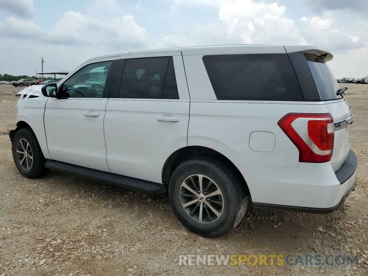 2 Photograph of a damaged car 1FMJU1FT0MEA37201 FORD EXPEDITION 2021