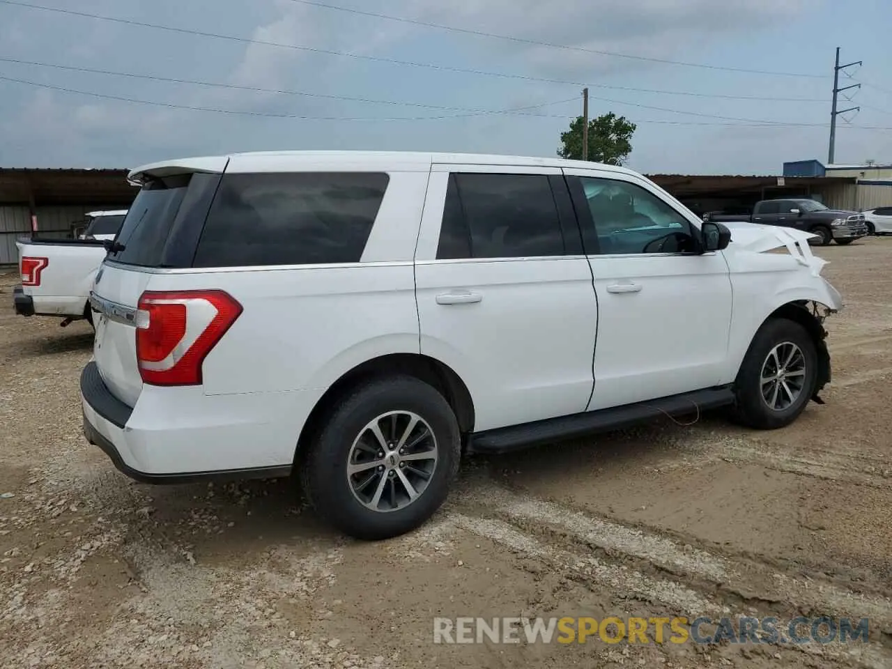 3 Photograph of a damaged car 1FMJU1FT0MEA37201 FORD EXPEDITION 2021