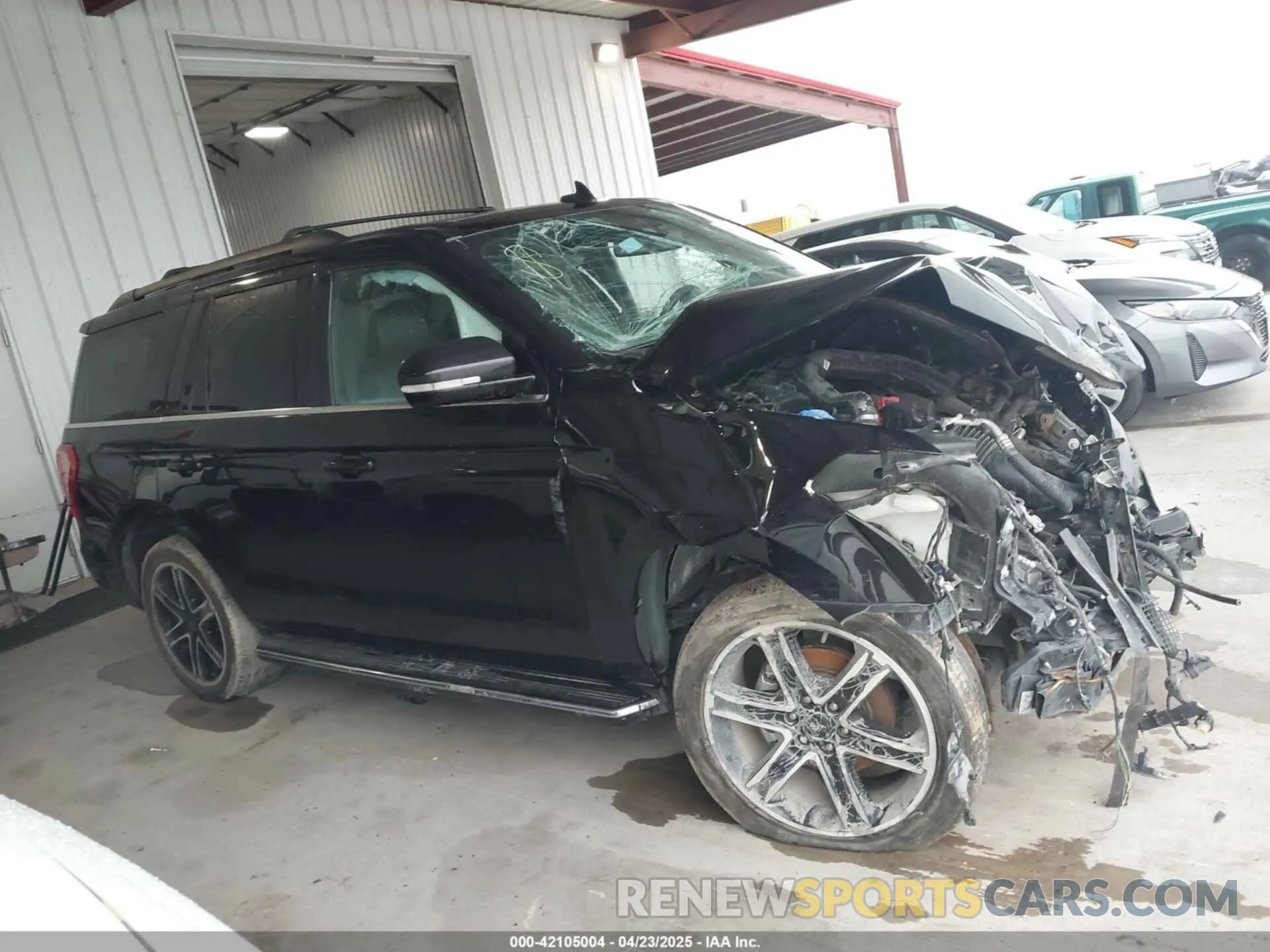 12 Photograph of a damaged car 1FMJU1HT2MEA29260 FORD EXPEDITION 2021
