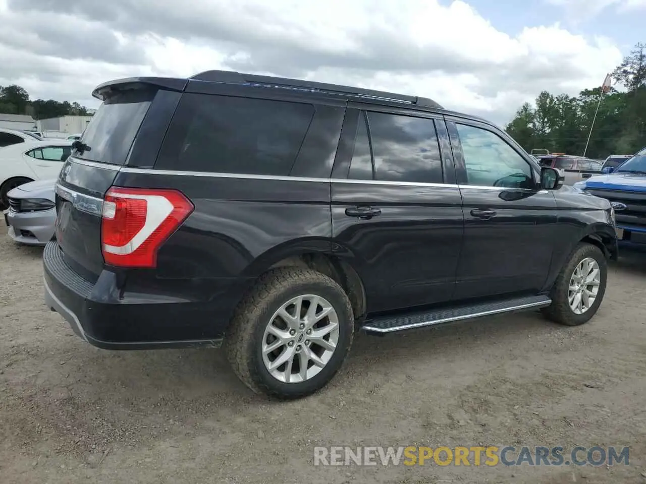 3 Photograph of a damaged car 1FMJU1HT3MEA20177 FORD EXPEDITION 2021