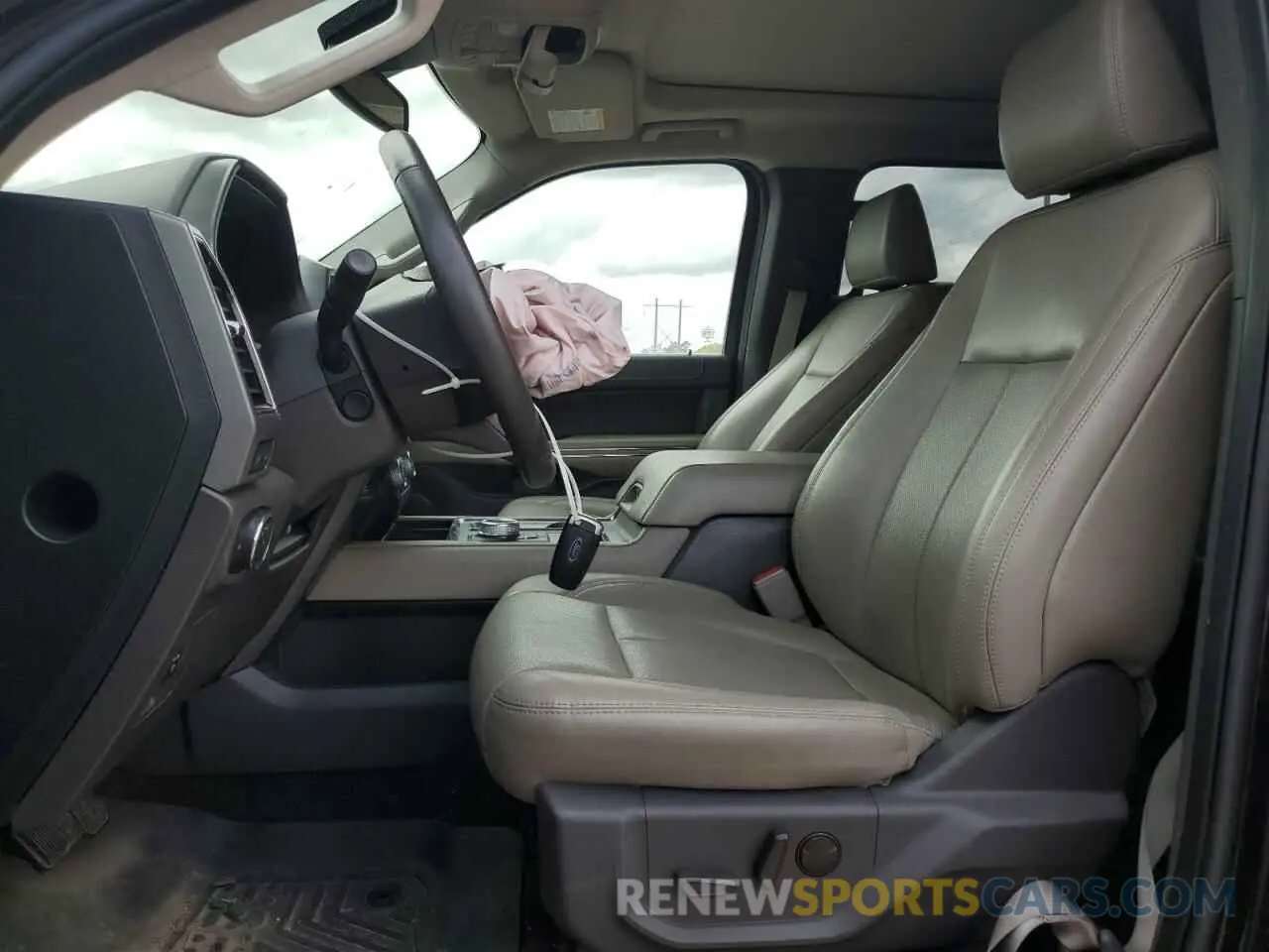 7 Photograph of a damaged car 1FMJU1HT3MEA20177 FORD EXPEDITION 2021
