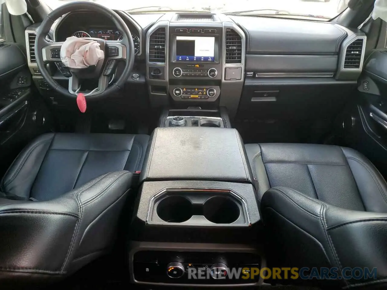 8 Photograph of a damaged car 1FMJU1HT9MEA32205 FORD EXPEDITION 2021