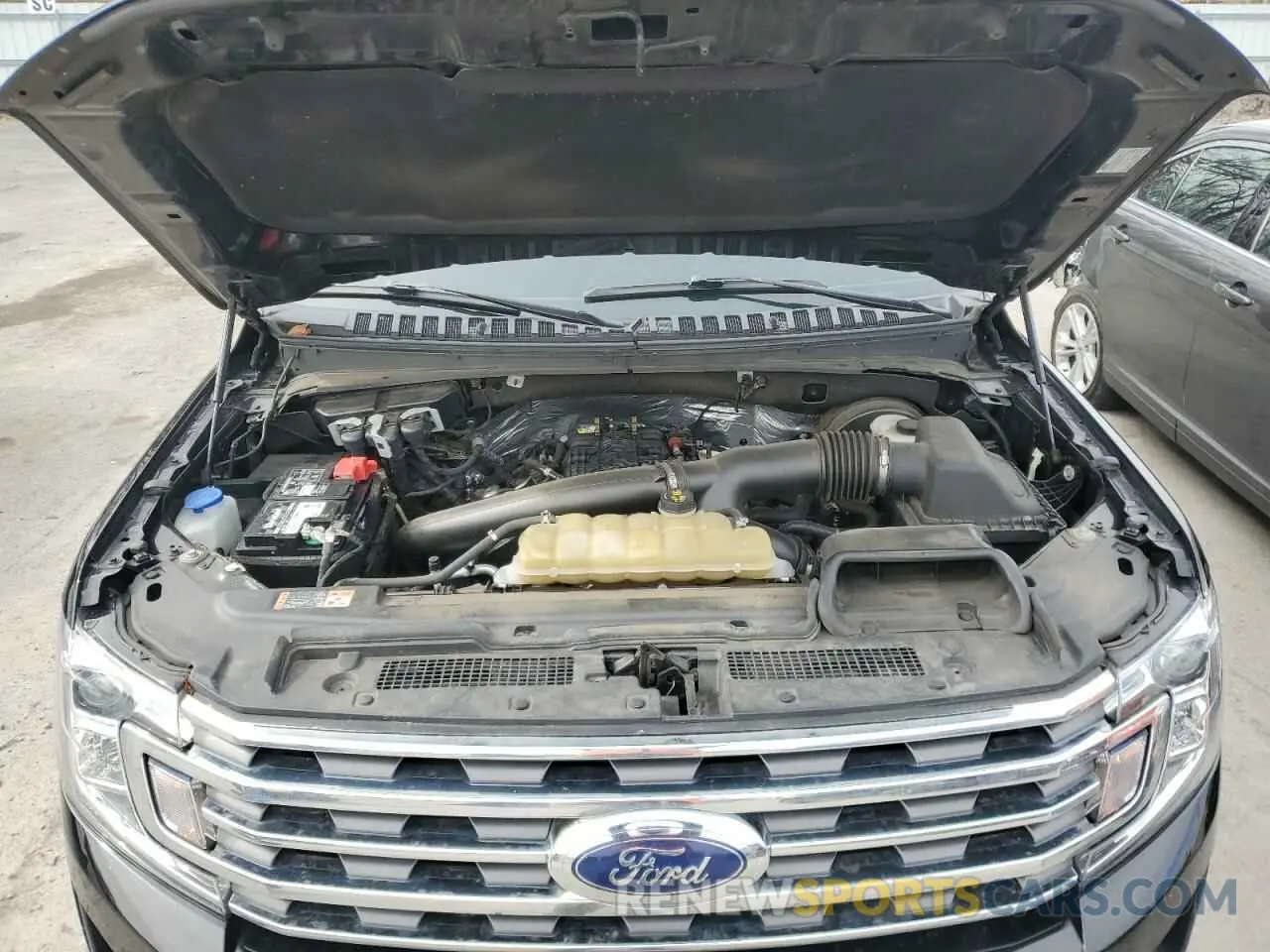 12 Photograph of a damaged car 1FMJU1HT9MEA35301 FORD EXPEDITION 2021
