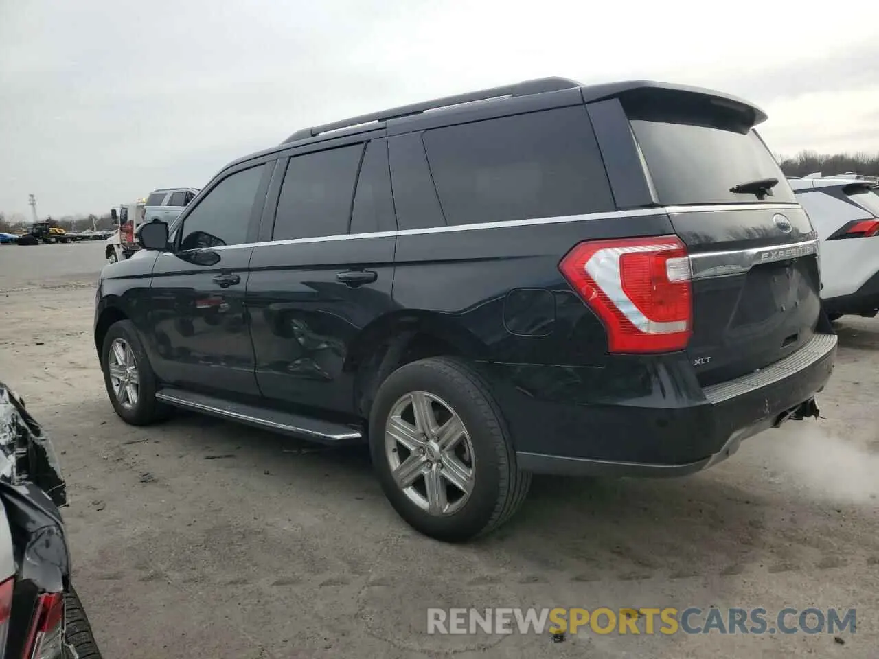 2 Photograph of a damaged car 1FMJU1HT9MEA35301 FORD EXPEDITION 2021